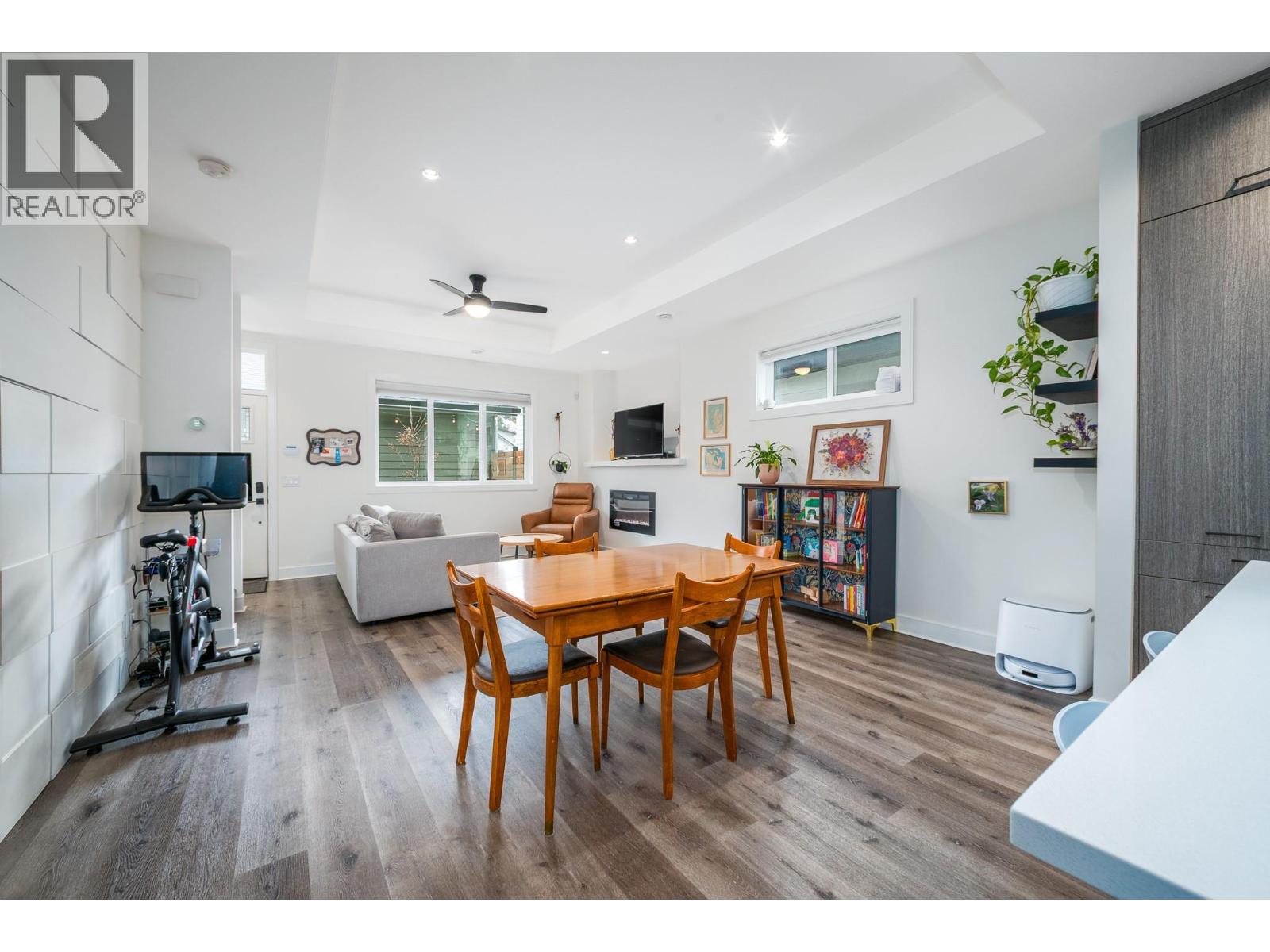 805 Burne Avenue Unit# 4, Kelowna, British Columbia  V1Y 5P6 - Photo 4 - 10390901
