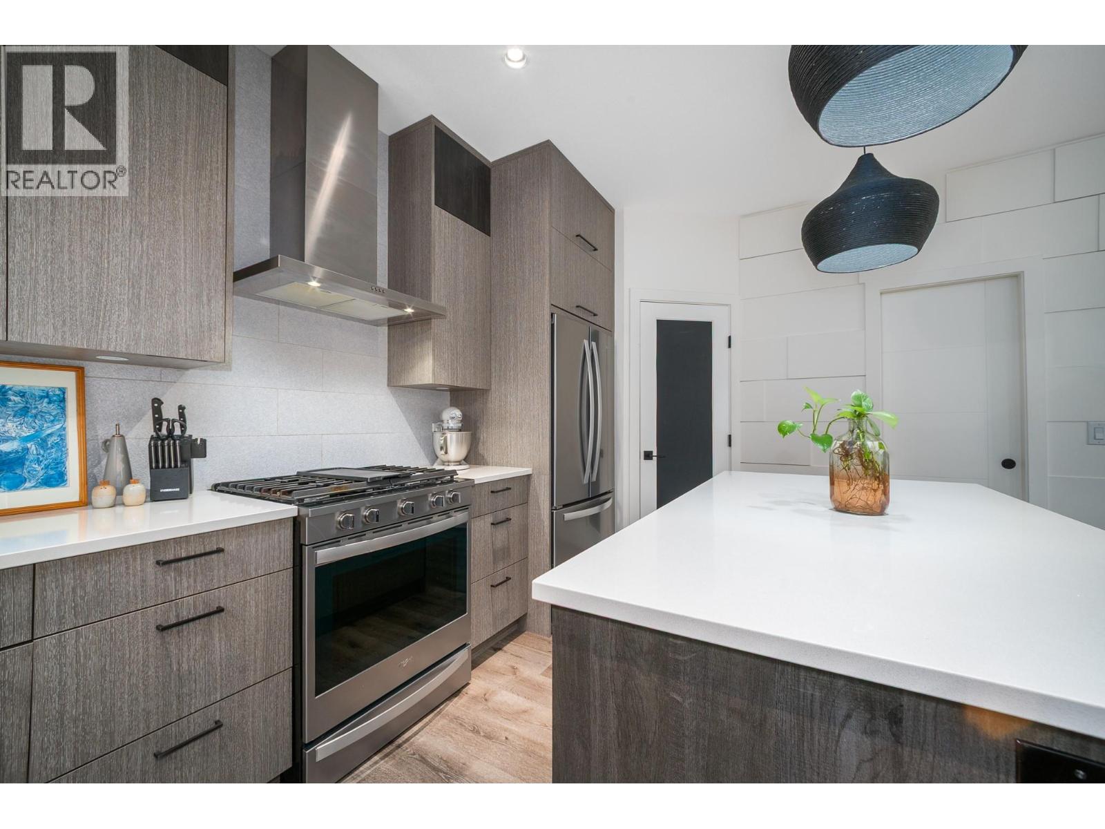 805 Burne Avenue Unit# 4, Kelowna, British Columbia  V1Y 5P6 - Photo 8 - 10390901