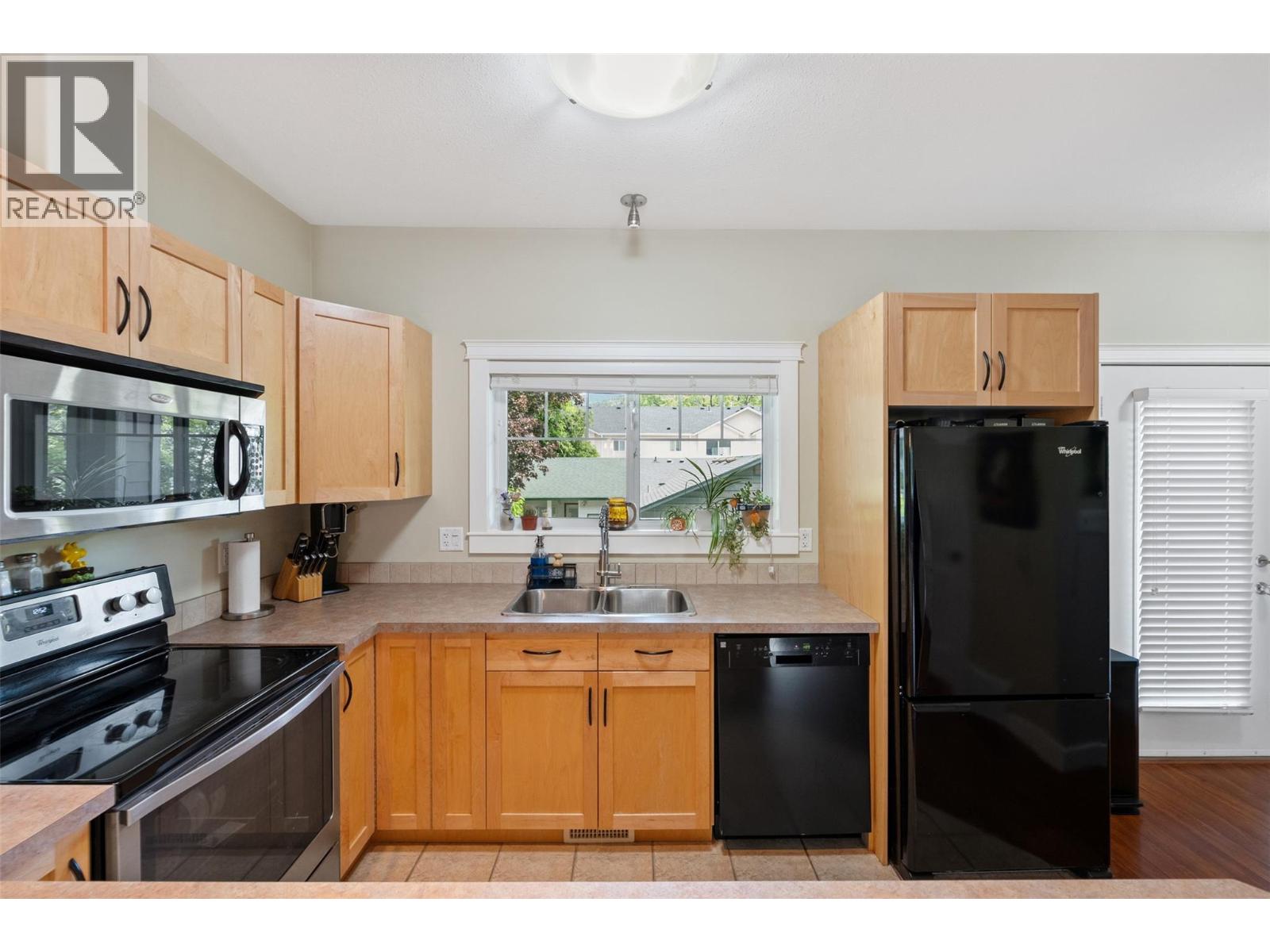 123 Green Avenue W Unit# 103, Penticton, British Columbia  V2A 3S9 - Photo 6 - 10390947