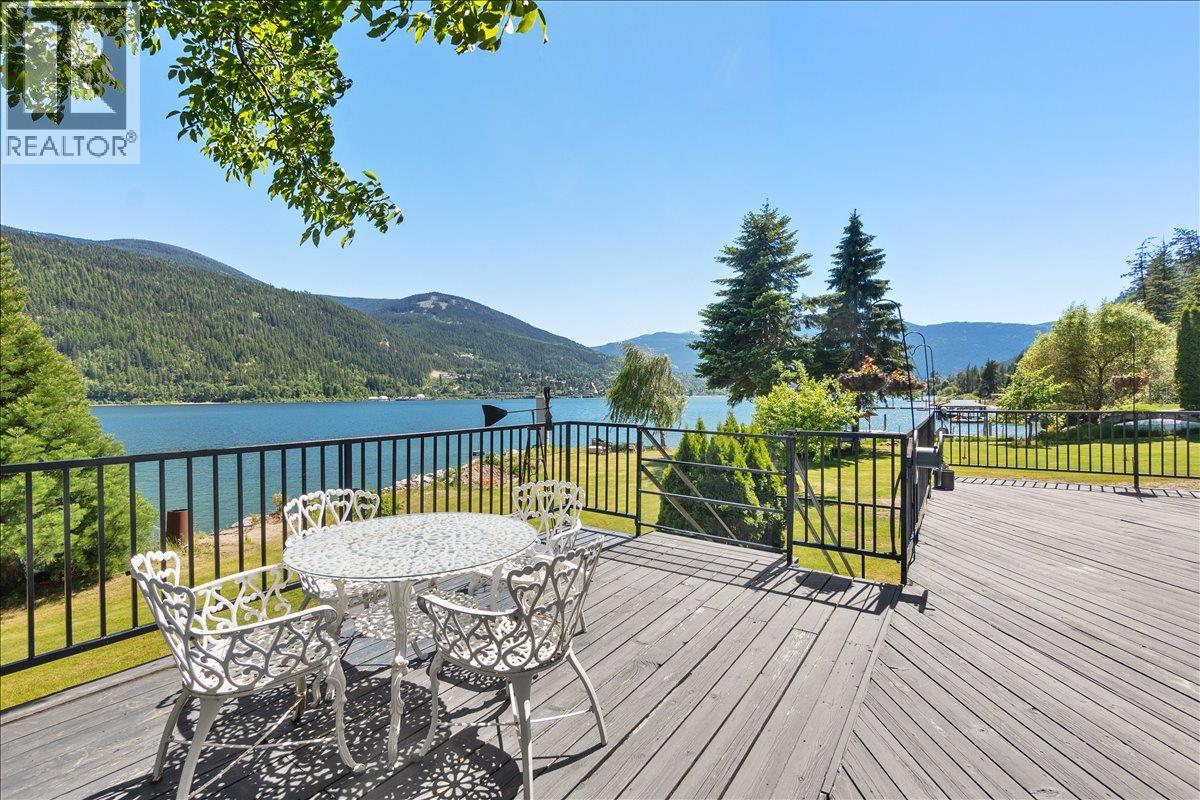 1089, 1090 3a Highway, Nelson, British Columbia  V1L 6J5 - Photo 11 - 10390741