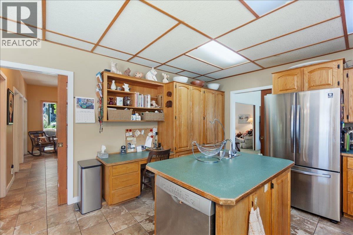1089, 1090 3a Highway, Nelson, British Columbia  V1L 6J5 - Photo 20 - 10390741
