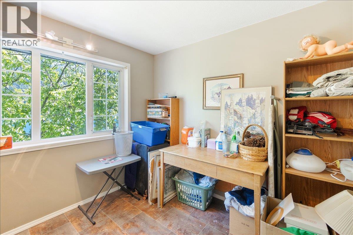 1089, 1090 3a Highway, Nelson, British Columbia  V1L 6J5 - Photo 48 - 10390741