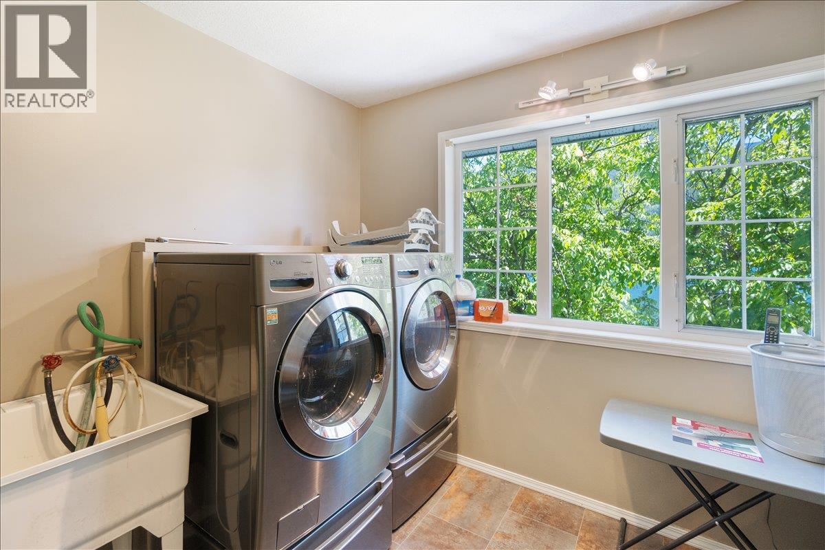 1089, 1090 3a Highway, Nelson, British Columbia  V1L 6J5 - Photo 49 - 10390741