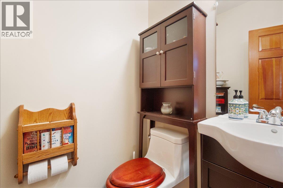 1089, 1090 3a Highway, Nelson, British Columbia  V1L 6J5 - Photo 55 - 10390741