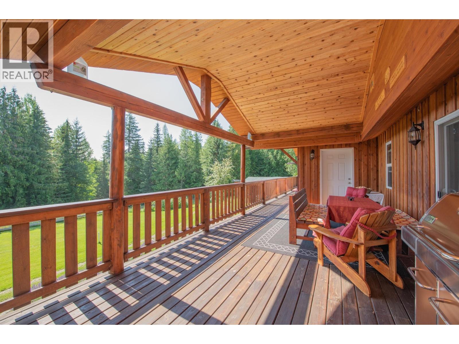 296 Trinity Valley Road, Lumby, British Columbia  V0E 2G4 - Photo 15 - 10390460