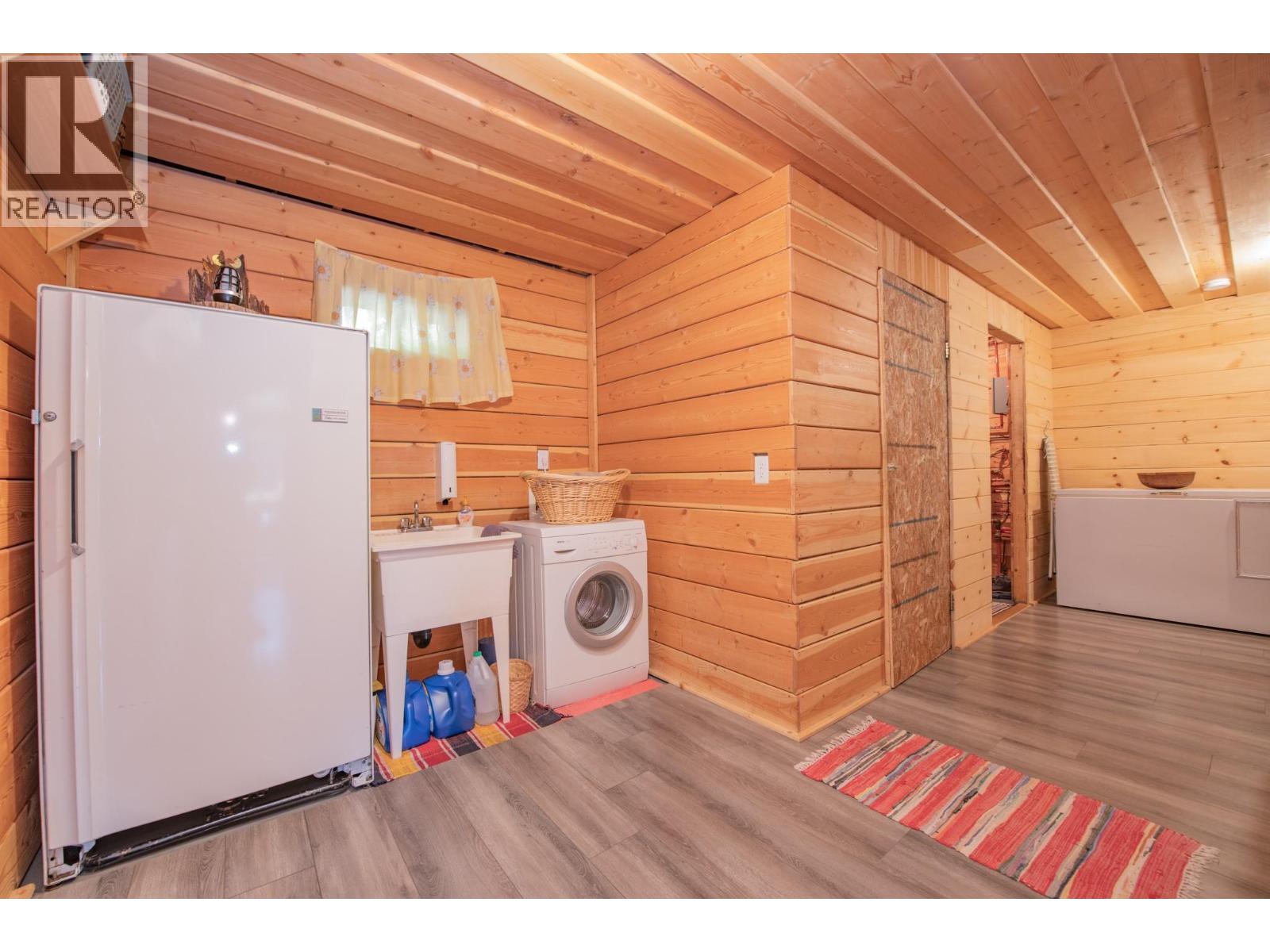 296 Trinity Valley Road, Lumby, British Columbia  V0E 2G4 - Photo 38 - 10390460