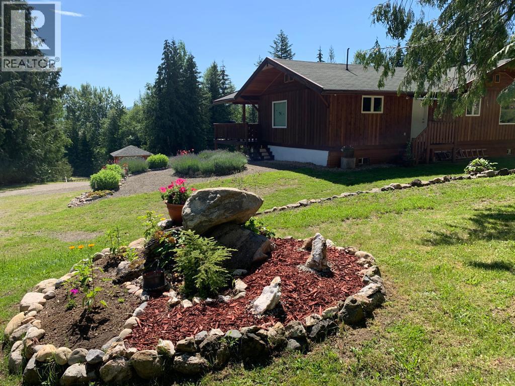 296 Trinity Valley Road, Lumby, British Columbia  V0E 2G4 - Photo 87 - 10390460