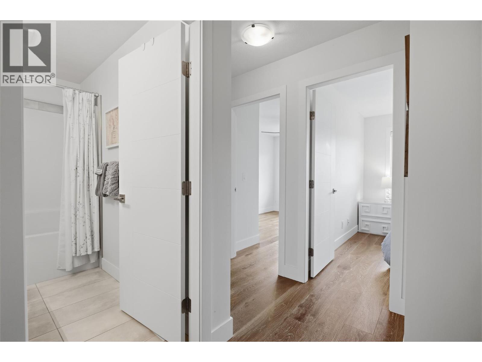 300 Drysdale Boulevard Unit# 8, Kelowna, British Columbia  V1V 3E6 - Photo 28 - 10391073