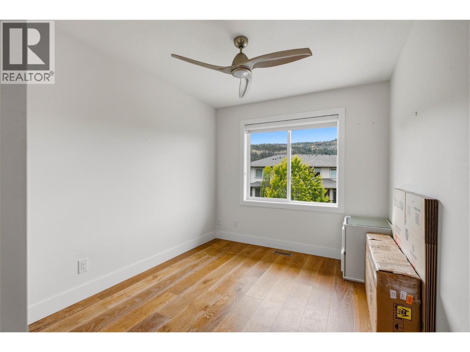 300 Drysdale Boulevard Unit# 8, Kelowna, British Columbia  V1V 3E6 - Photo 29 - 10391073
