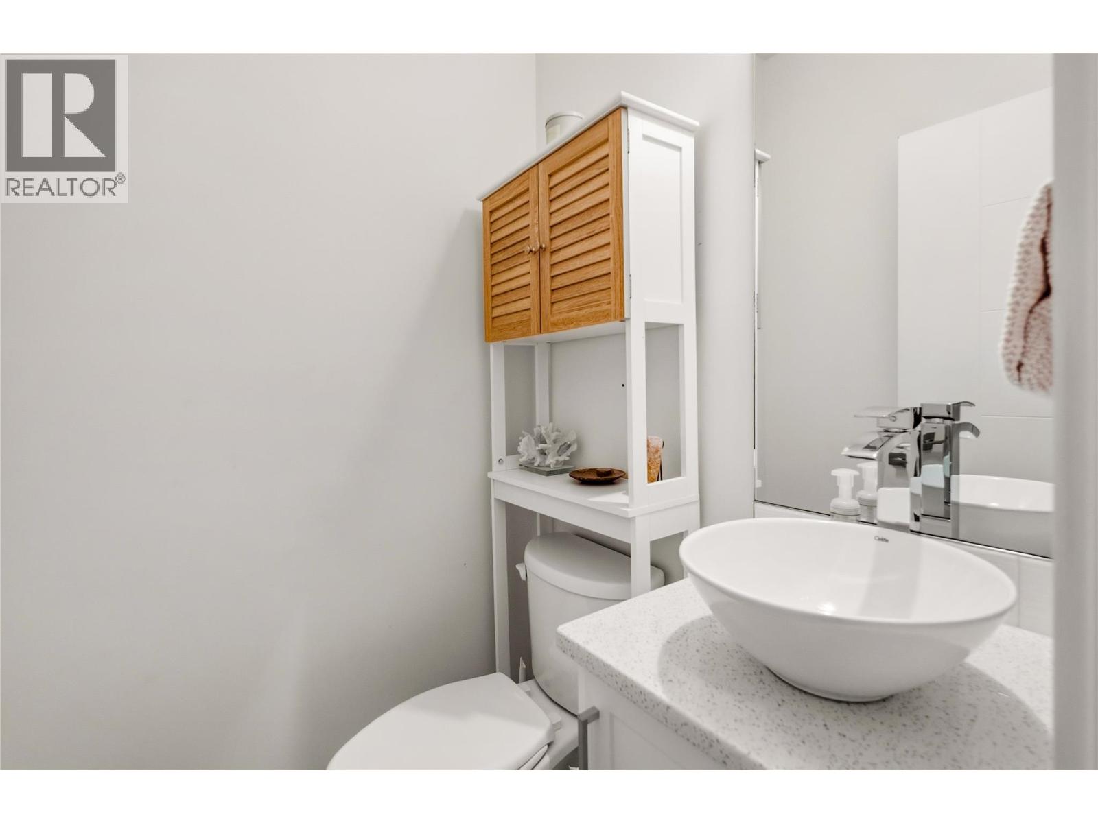 300 Drysdale Boulevard Unit# 8, Kelowna, British Columbia  V1V 3E6 - Photo 35 - 10391073