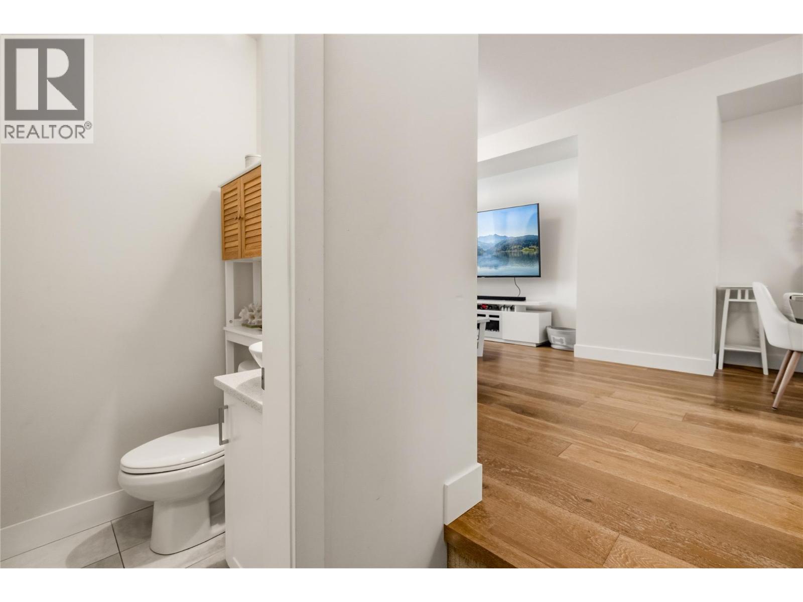 300 Drysdale Boulevard Unit# 8, Kelowna, British Columbia  V1V 3E6 - Photo 36 - 10391073