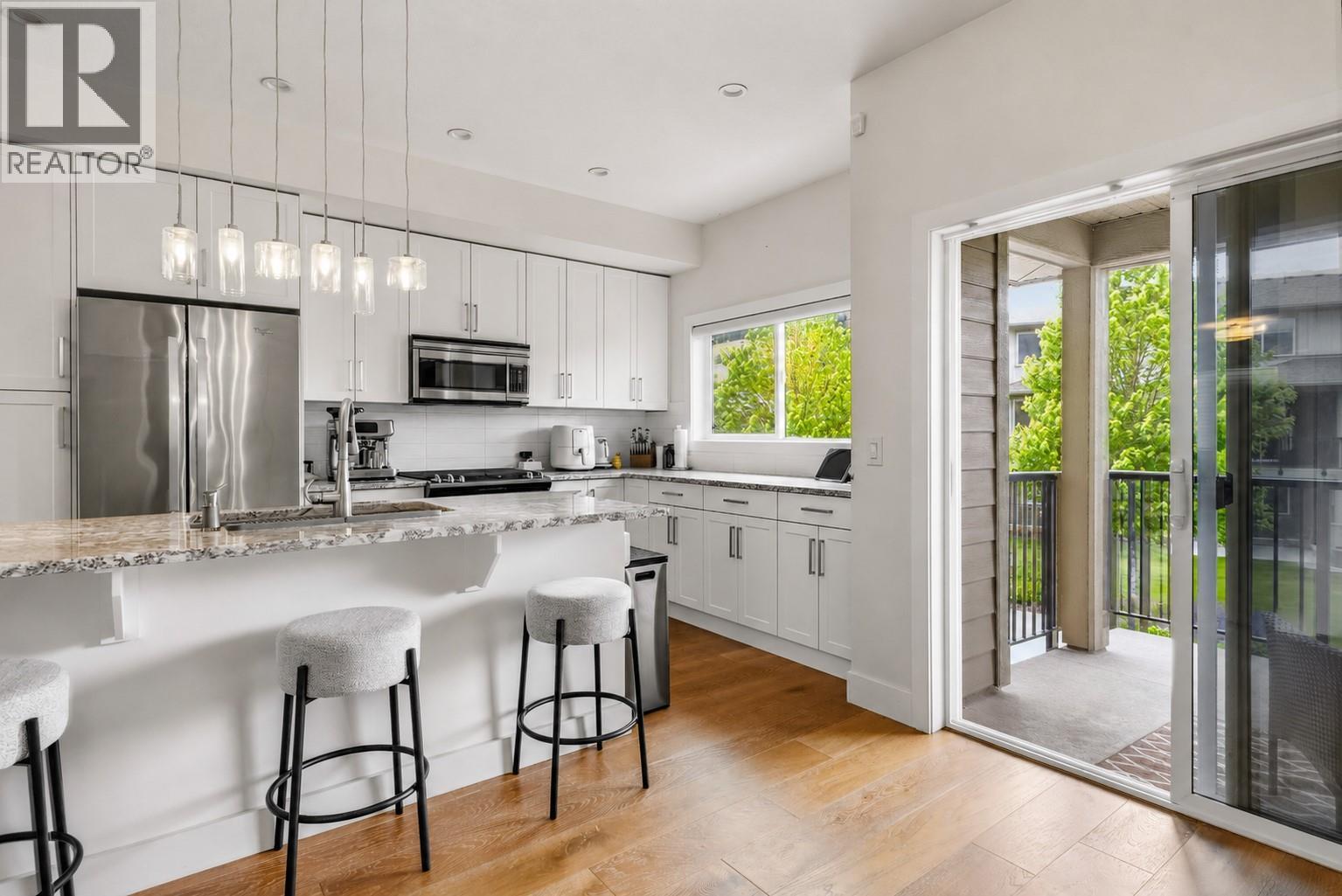 300 Drysdale Boulevard Unit# 8, Kelowna, British Columbia  V1V 3E6 - Photo 5 - 10391073