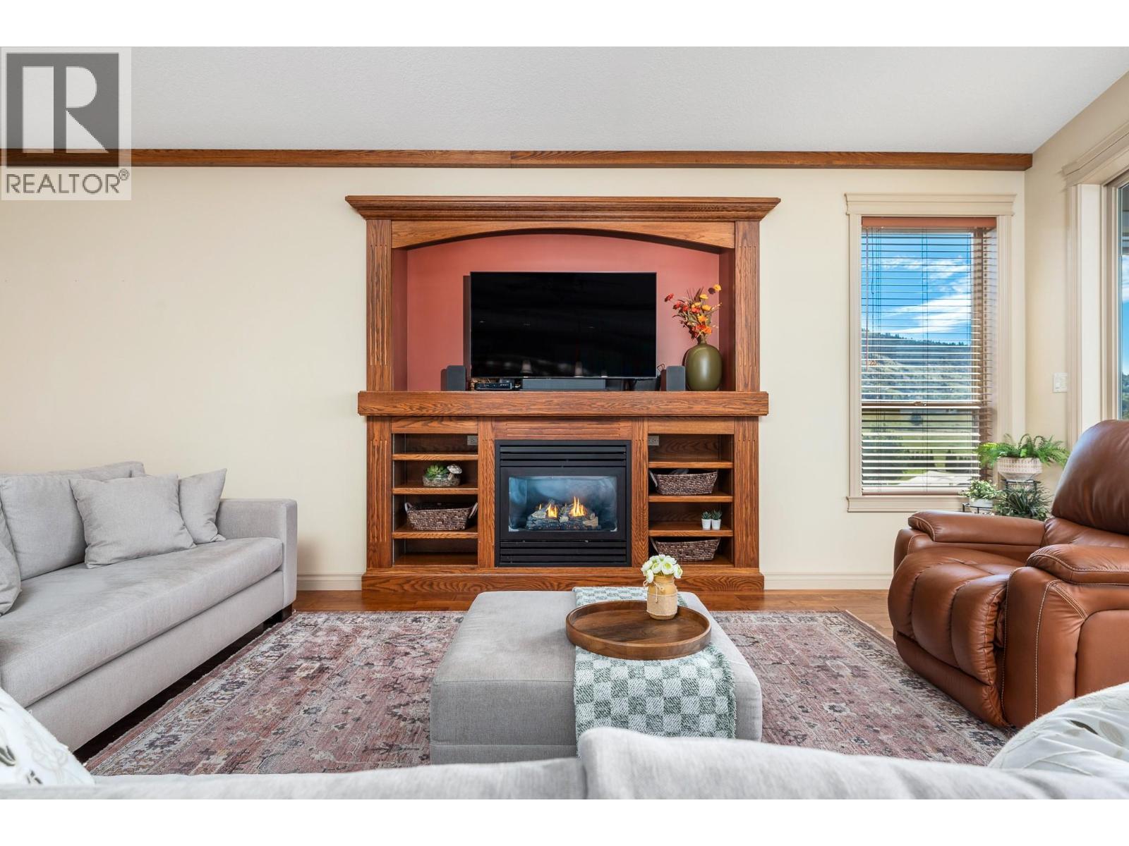 904 33 Avenue, Vernon, British Columbia  V1T 9V7 - Photo 10 - 10390600