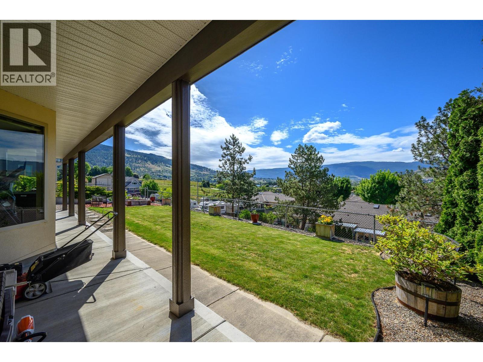 904 33 Avenue, Vernon, British Columbia  V1T 9V7 - Photo 44 - 10390600