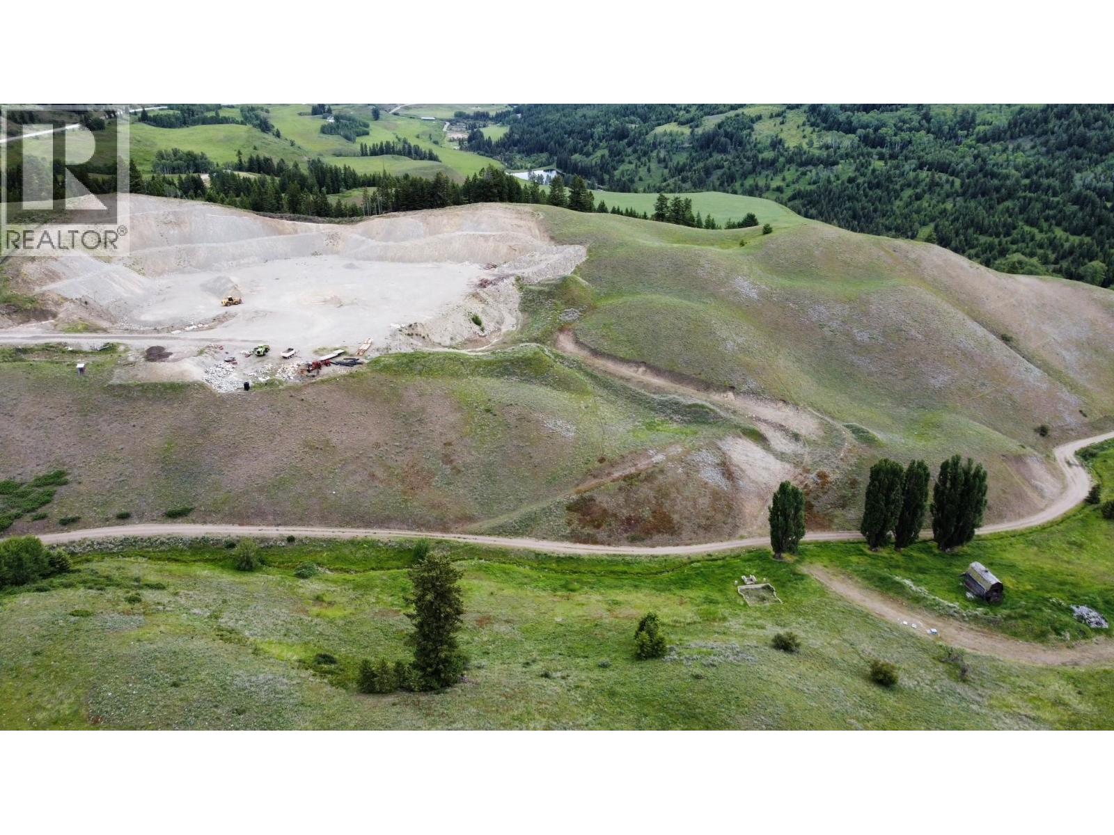 5988 3 Highway, bridesville, British Columbia