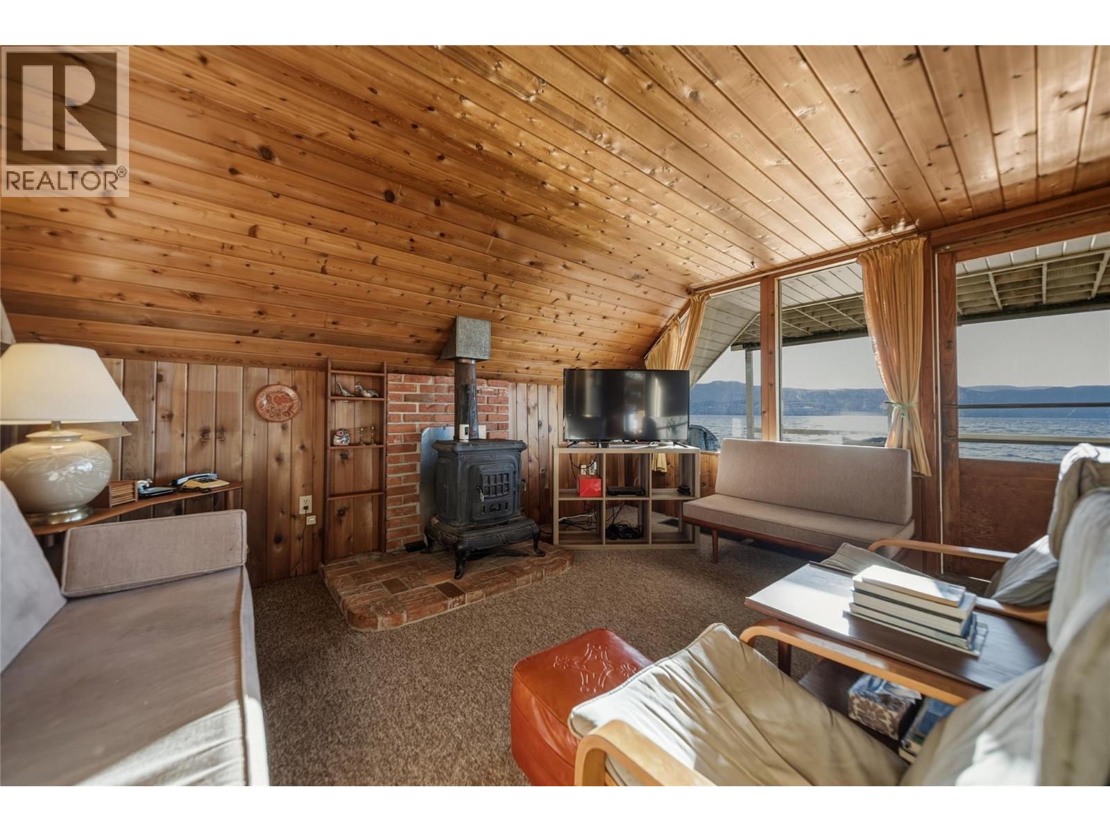 4625 Mill Road, Naramata, British Columbia  V0H 1N1 - Photo 16 - 10388942