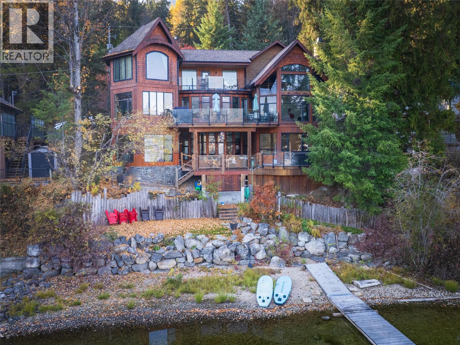 1722 West Lake Drive, Christina Lake, British Columbia  V0H 1E0 - Photo 1 - 10391009
