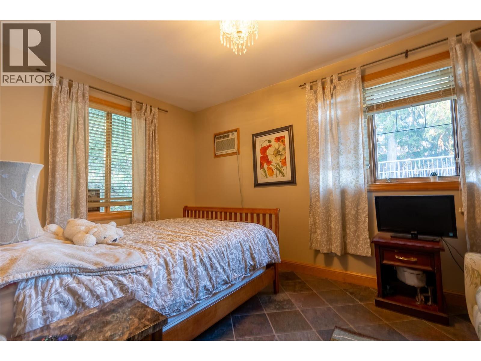 1722 West Lake Drive, Christina Lake, British Columbia  V0H 1E0 - Photo 30 - 10391009
