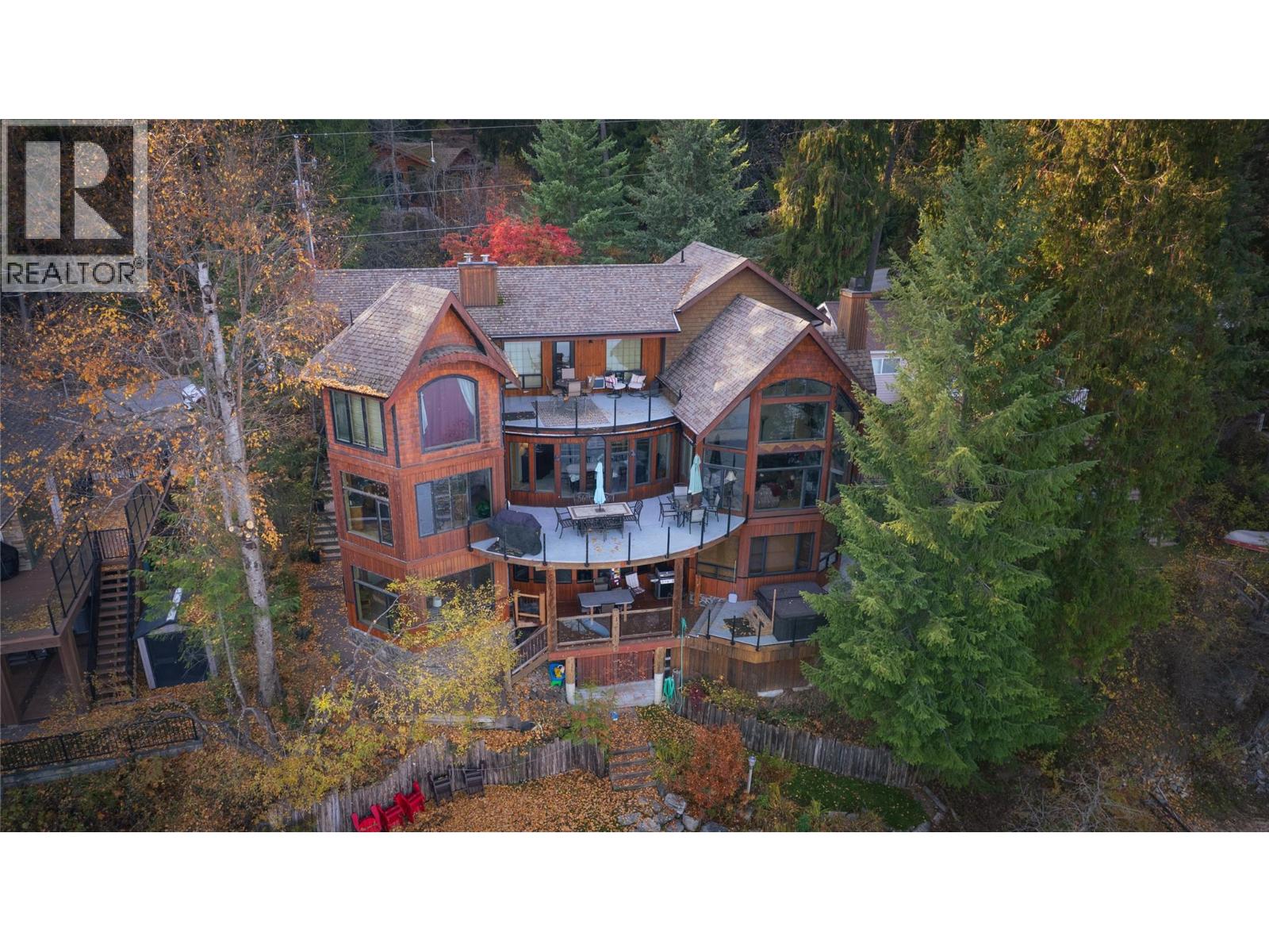 1722 West Lake Drive, Christina Lake, British Columbia  V0H 1E0 - Photo 4 - 10391009