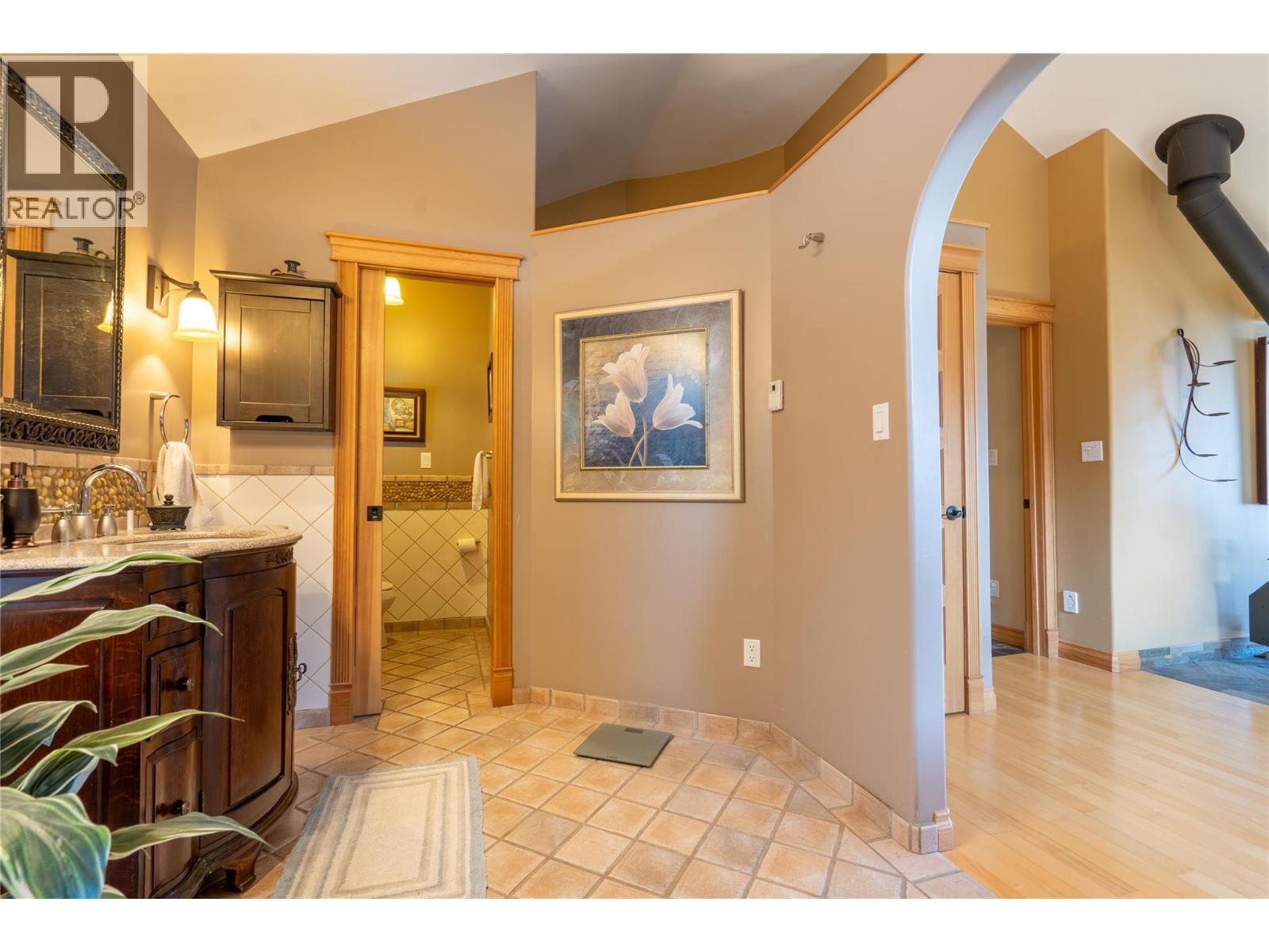 1722 West Lake Drive, Christina Lake, British Columbia  V0H 1E0 - Photo 41 - 10391009