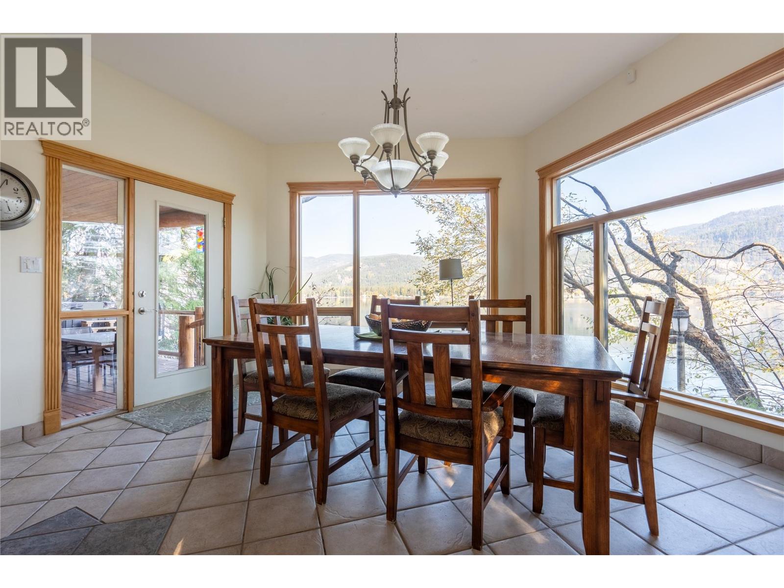 1722 West Lake Drive, Christina Lake, British Columbia  V0H 1E0 - Photo 60 - 10391009