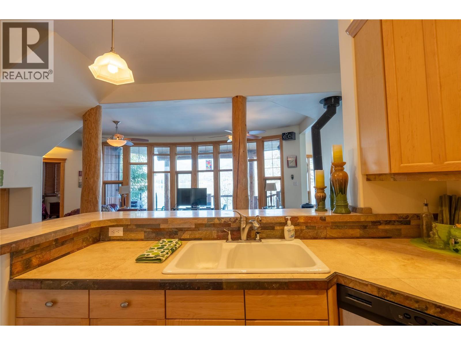 1722 West Lake Drive, Christina Lake, British Columbia  V0H 1E0 - Photo 66 - 10391009