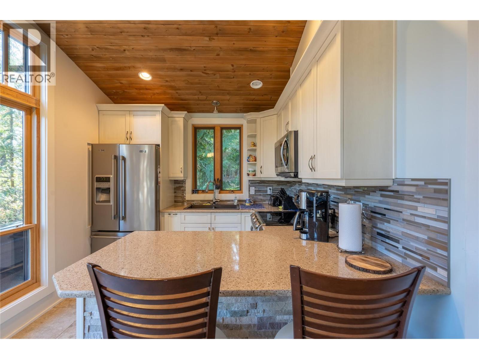 1722 West Lake Drive, Christina Lake, British Columbia  V0H 1E0 - Photo 76 - 10391009
