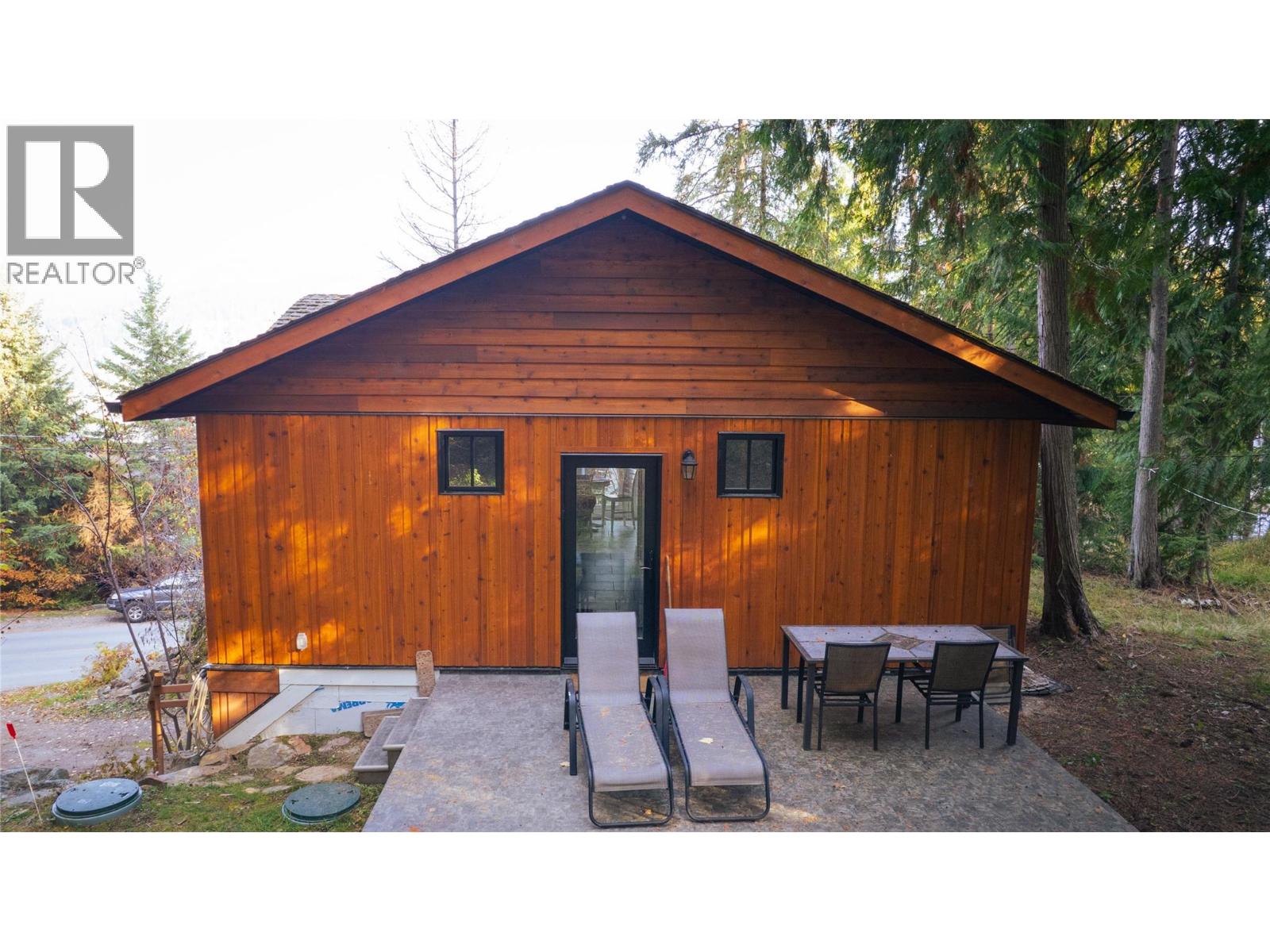 1722 West Lake Drive, Christina Lake, British Columbia  V0H 1E0 - Photo 96 - 10391009