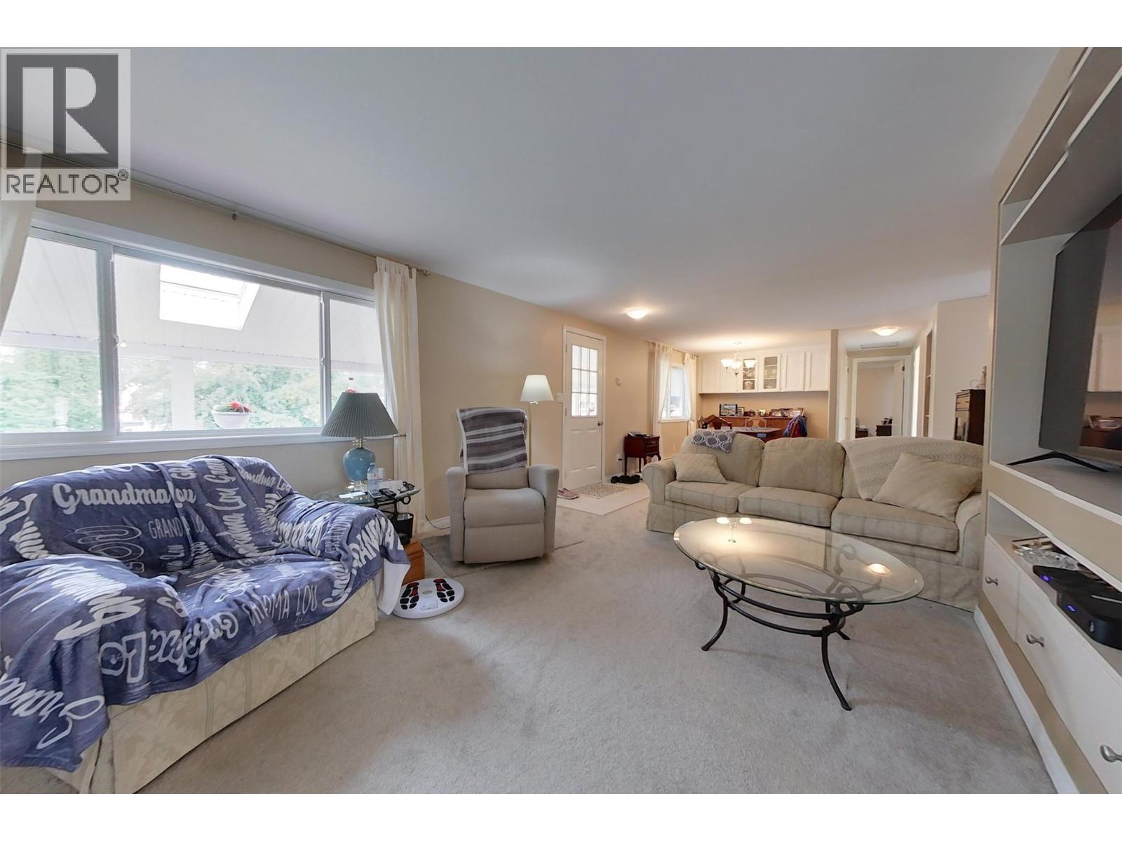 301 Fowler Street, Riondel, British Columbia  V0B 2B0 - Photo 14 - 10391102