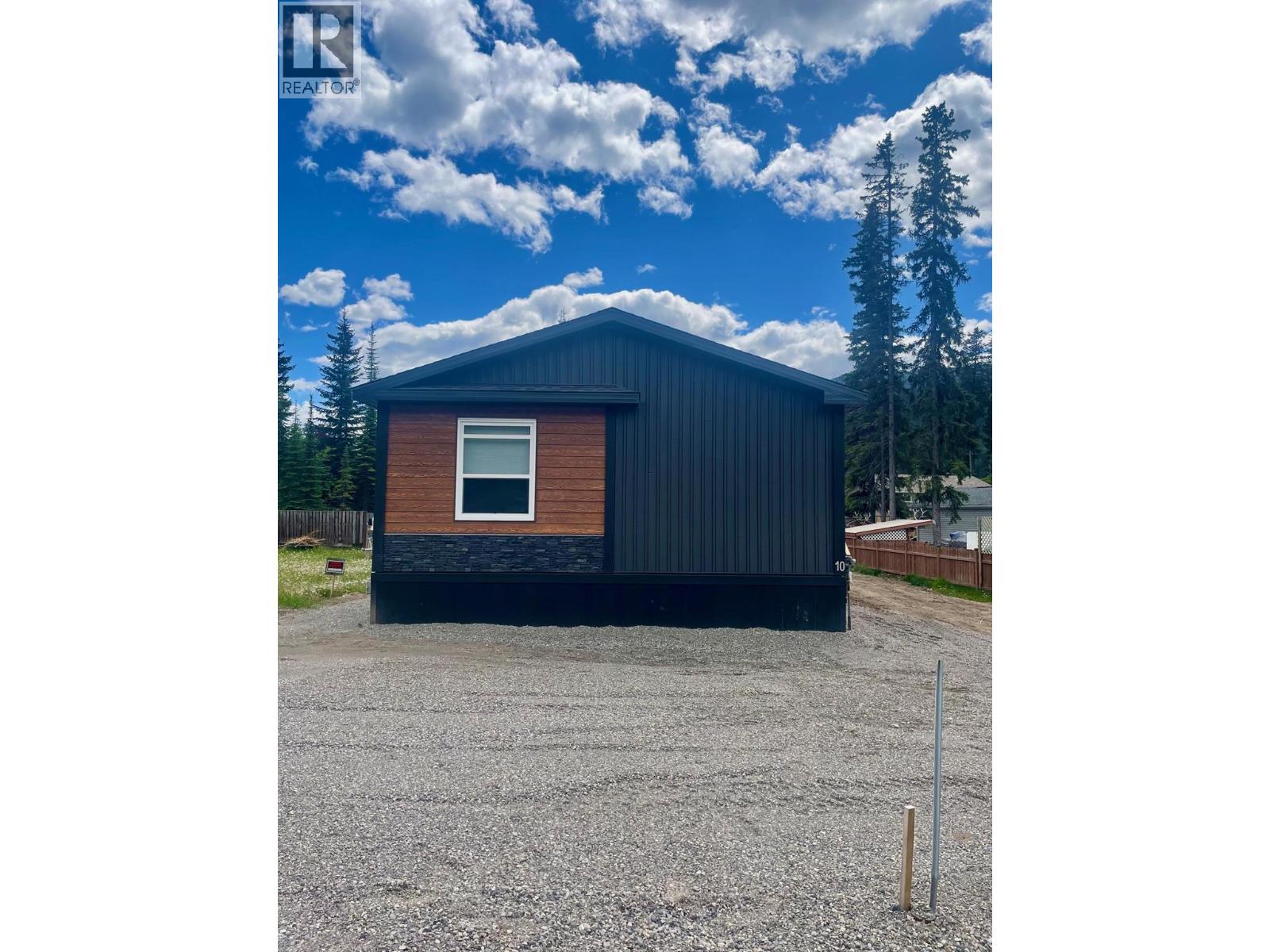 10 CHIMO Crescent, elkford, British Columbia