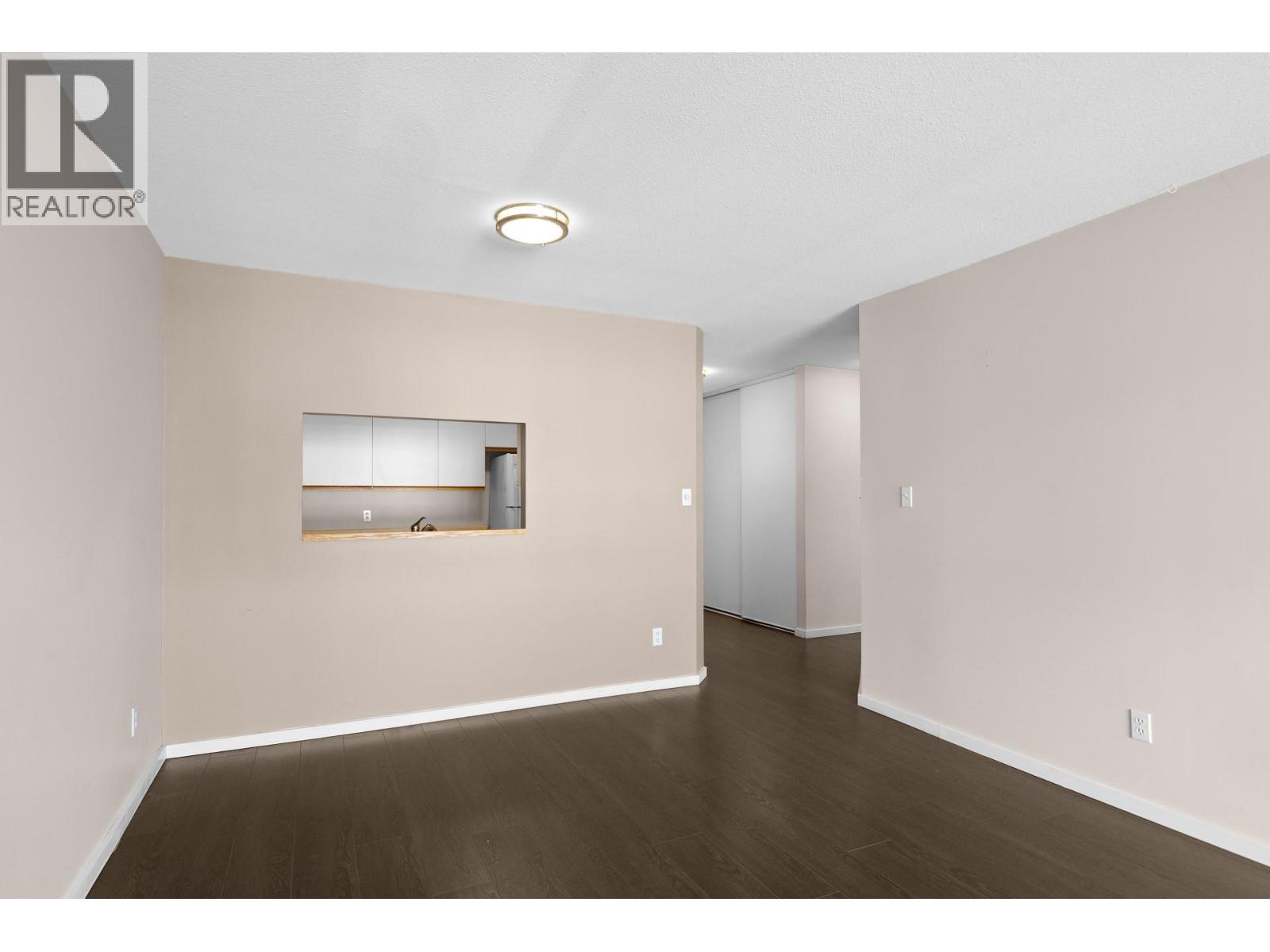 400 Sutton Crescent Unit# 301, Kelowna, British Columbia  V1V 1Y3 - Photo 10 - 10390558