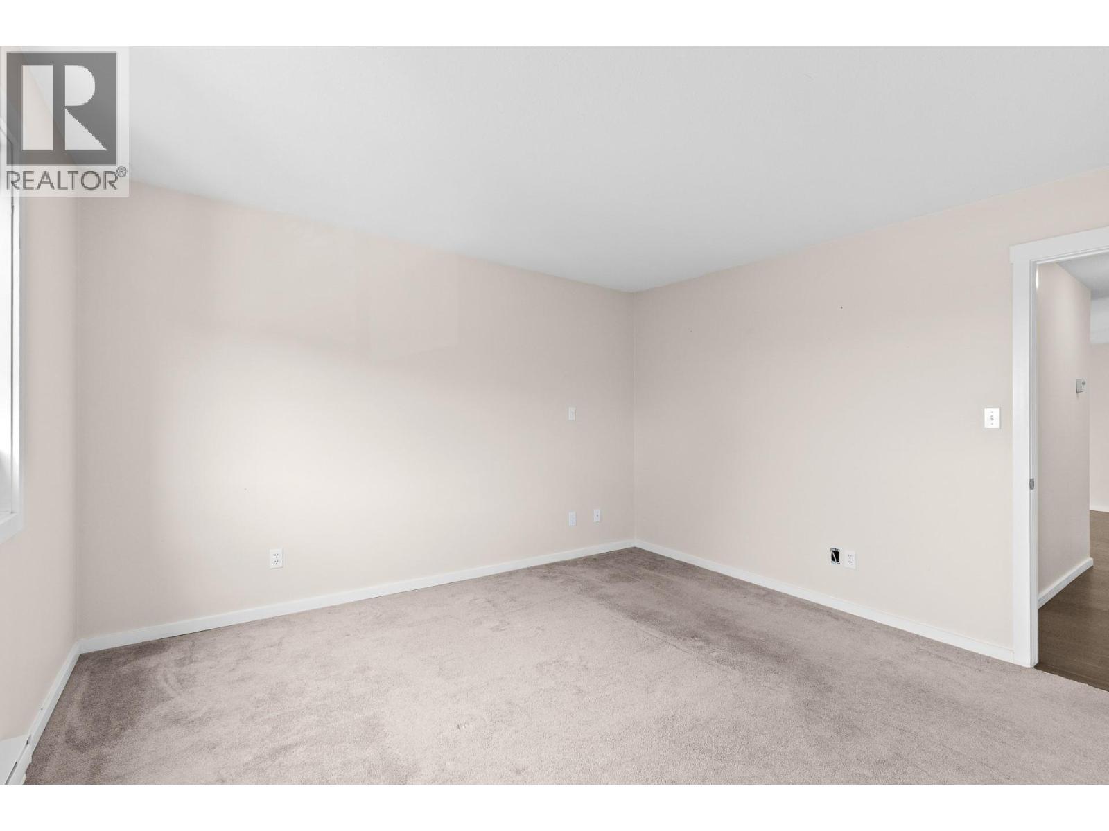 400 Sutton Crescent Unit# 301, Kelowna, British Columbia  V1V 1Y3 - Photo 19 - 10390558