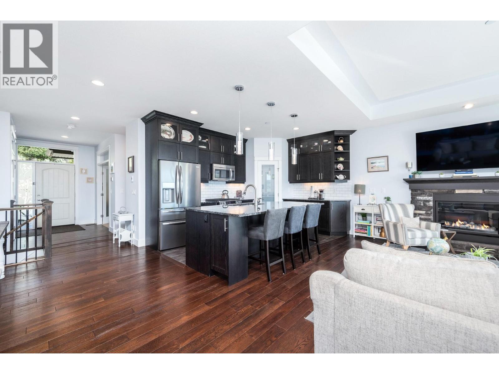 4004 Terrapin Place, Vernon, British Columbia  V1T 9W4 - Photo 11 - 10388741