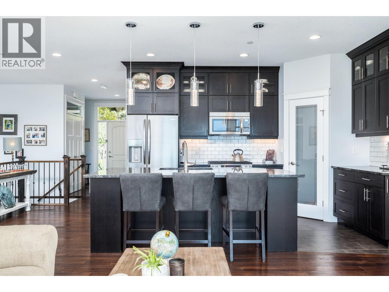 4004 Terrapin Place, Vernon, British Columbia  V1T 9W4 - Photo 12 - 10388741