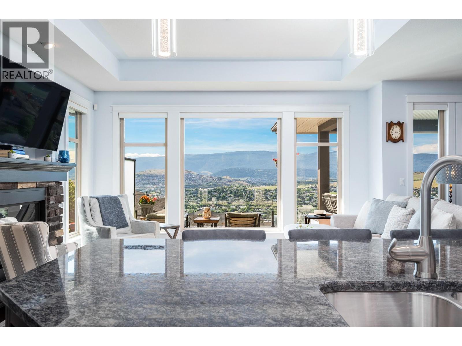 4004 Terrapin Place, Vernon, British Columbia  V1T 9W4 - Photo 14 - 10388741