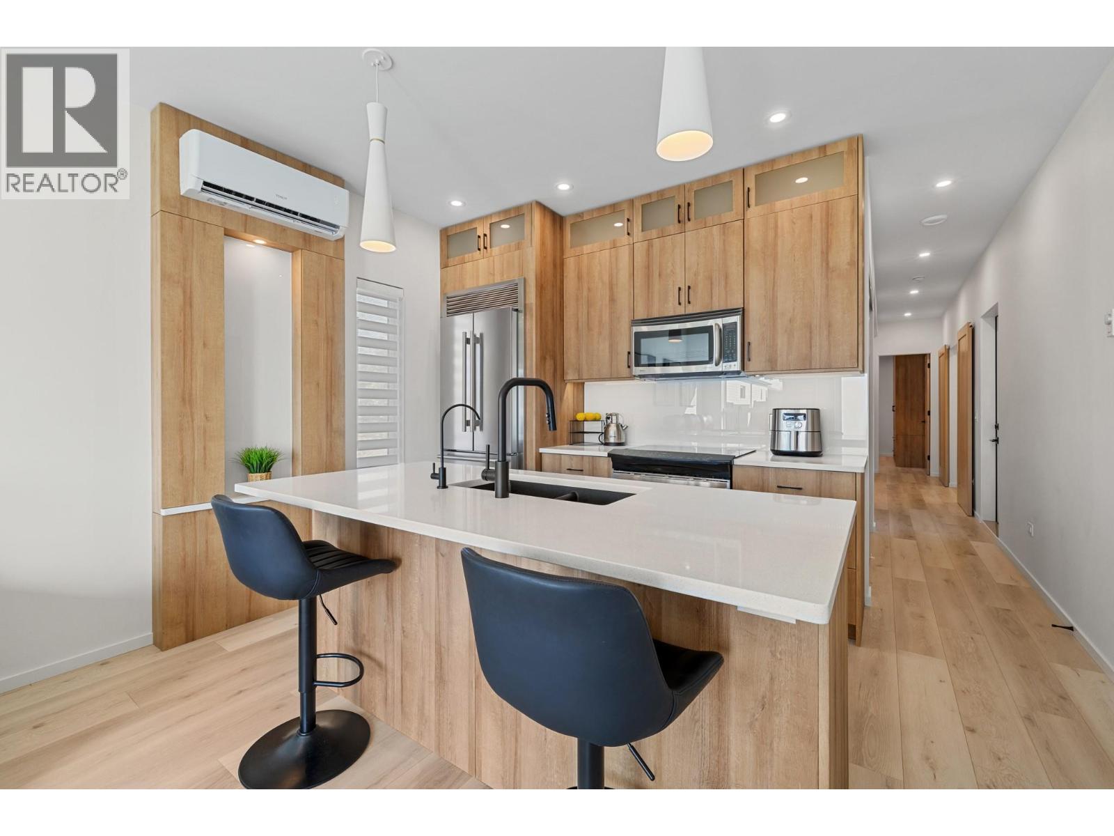 8900 Jim Bailey Road Unit# 6, Kelowna, British Columbia  V4V 0B5 - Photo 5 - 10390846
