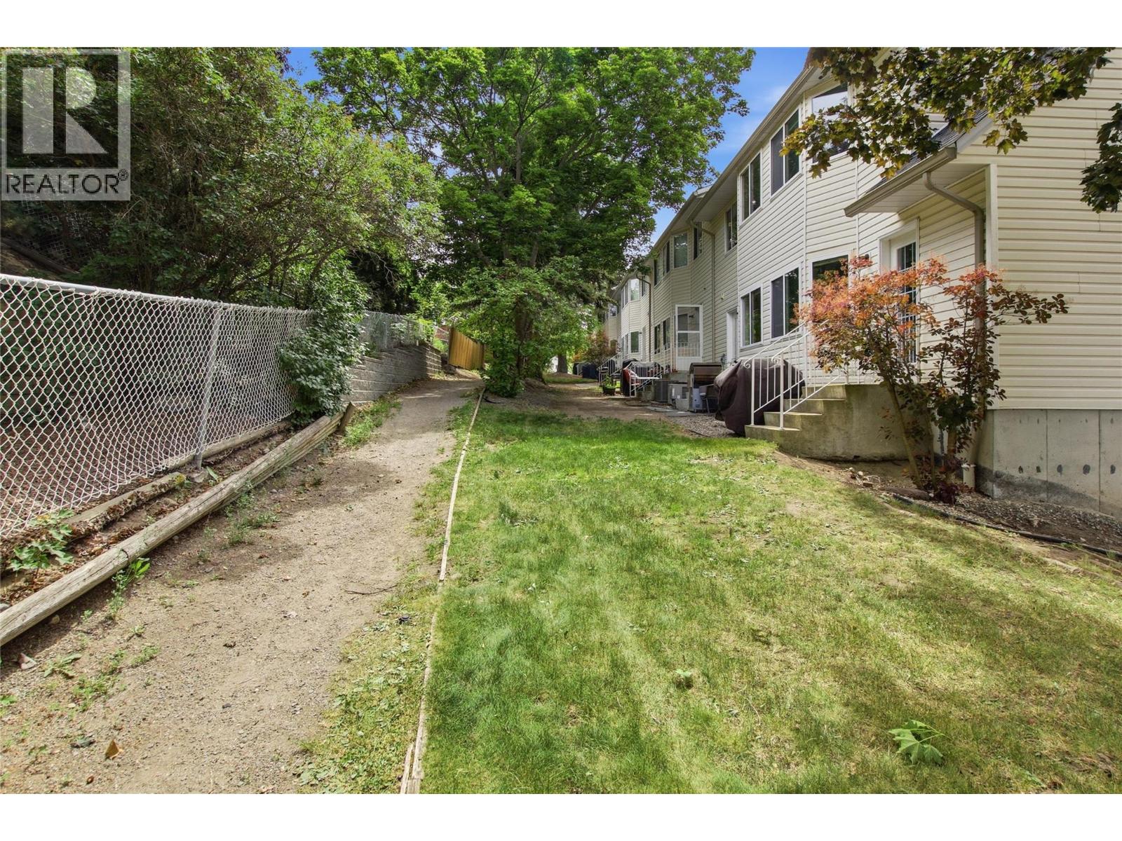 2020 Robson Place Unit# 52, Kamloops, British Columbia  V2C 2N2 - Photo 15 - 10390829