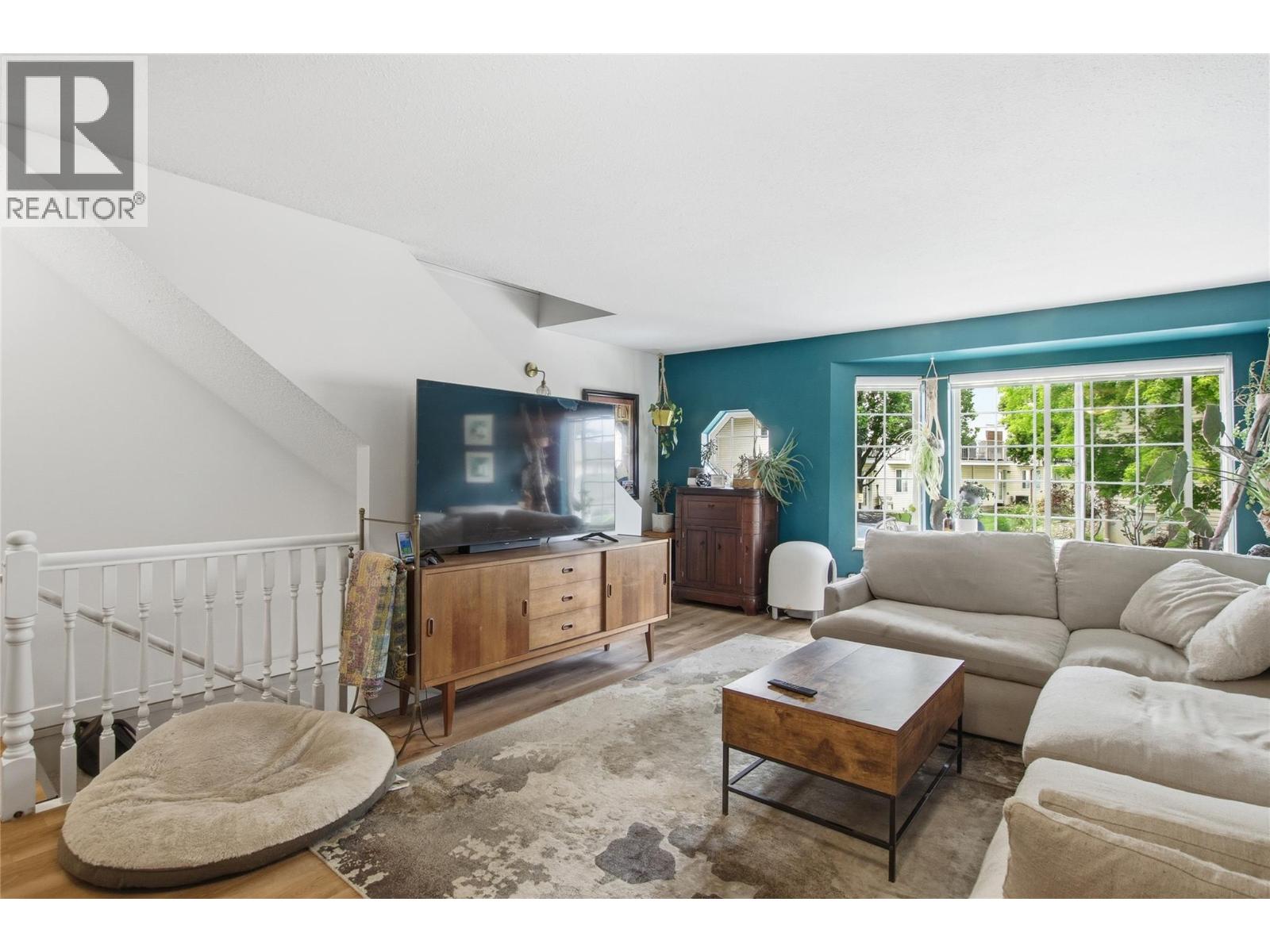 2020 Robson Place Unit# 52, Kamloops, British Columbia  V2C 2N2 - Photo 3 - 10390829