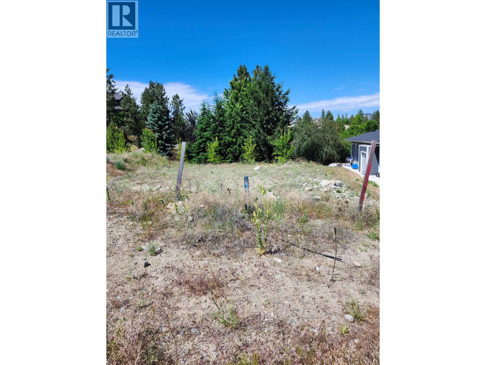 3247 Evergreen Drive, Penticton, British Columbia  V2A 0H9 - Photo 3 - 10390538