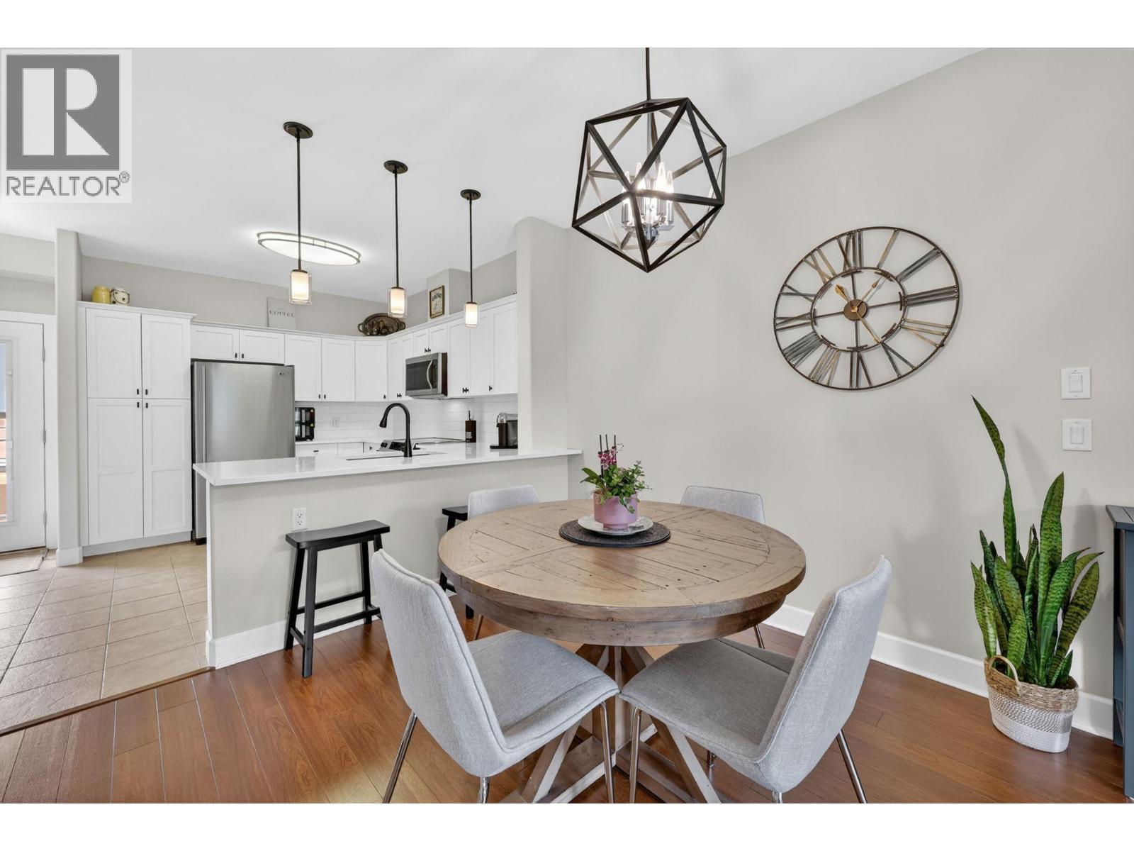 3996 Beach Avenue Unit# 330, peachland, British Columbia