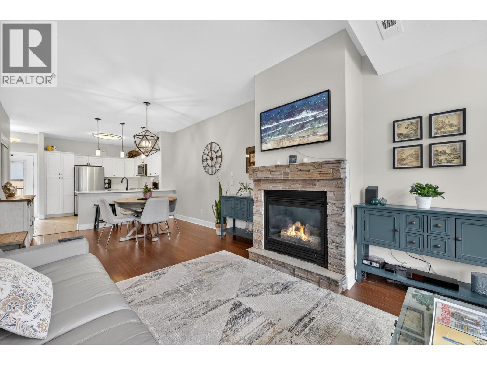 3996 Beach Avenue Unit# 330, Peachland, British Columbia  V0H 1X5 - Photo 2 - 10389138