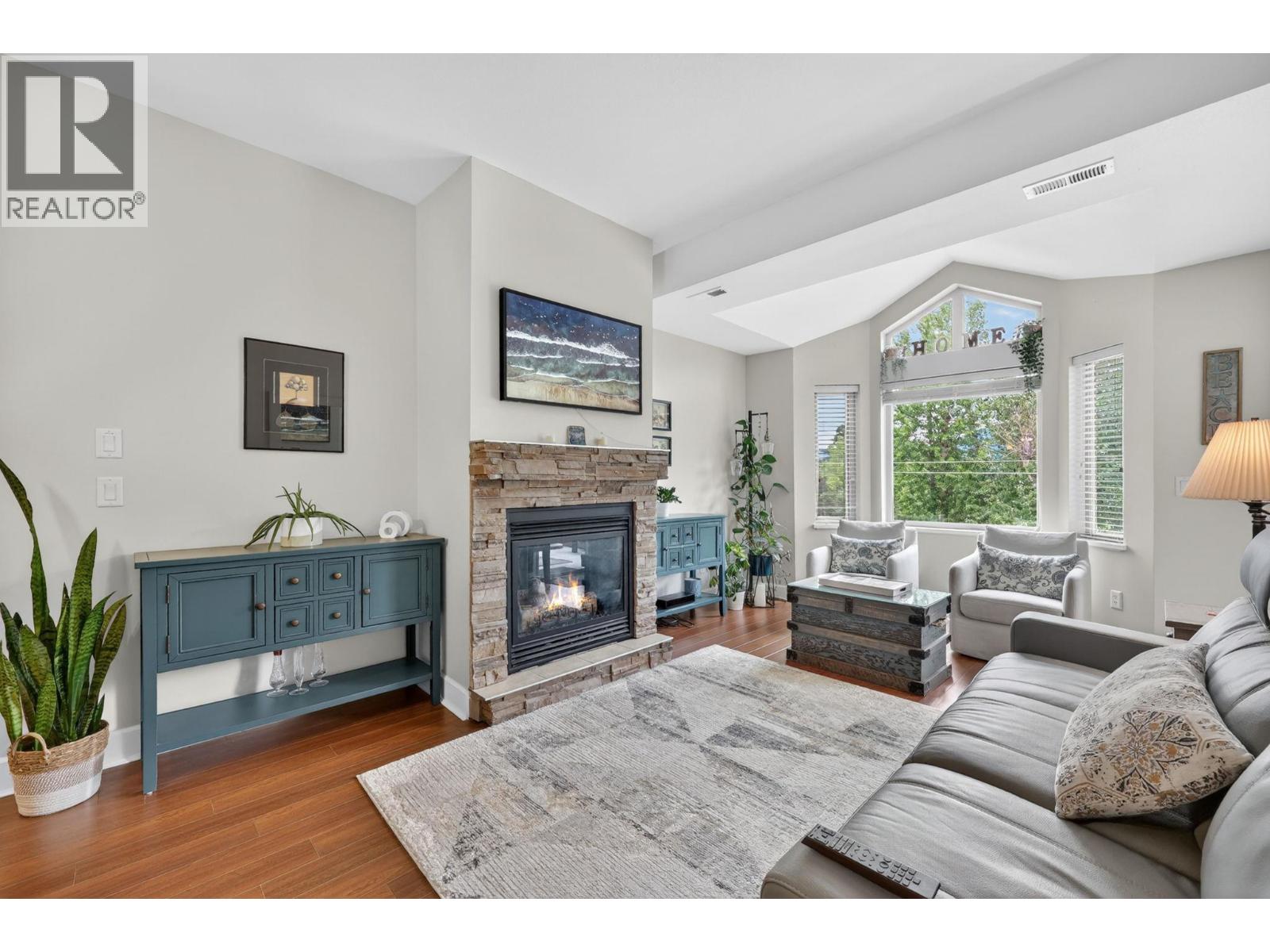 3996 Beach Avenue Unit# 330, Peachland, British Columbia  V0H 1X5 - Photo 3 - 10389138