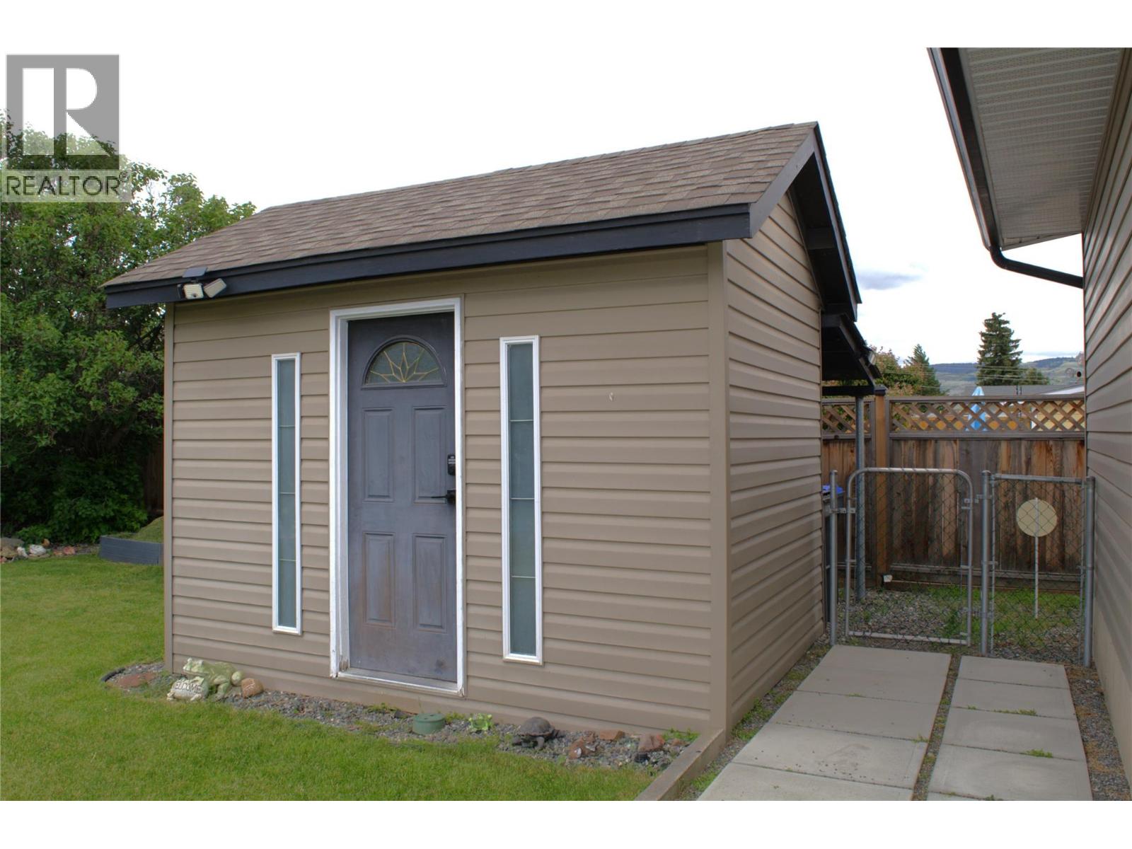 2225 Merritt Avenue, Merritt, British Columbia  V1K 1B8 - Photo 13 - 10390923