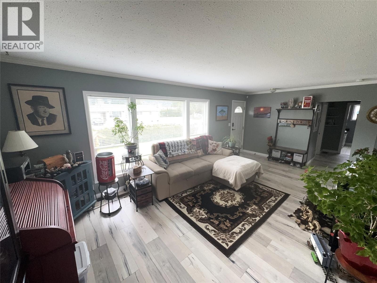 2225 Merritt Avenue, Merritt, British Columbia  V1K 1B8 - Photo 3 - 10390923