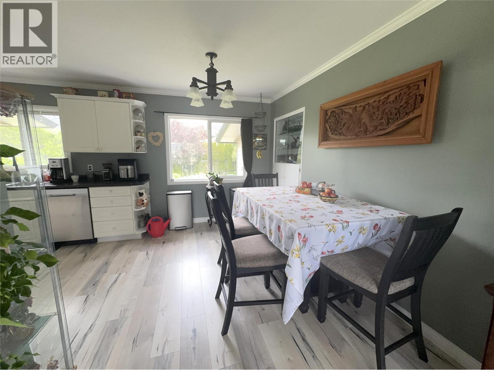 2225 Merritt Avenue, Merritt, British Columbia  V1K 1B8 - Photo 4 - 10390923