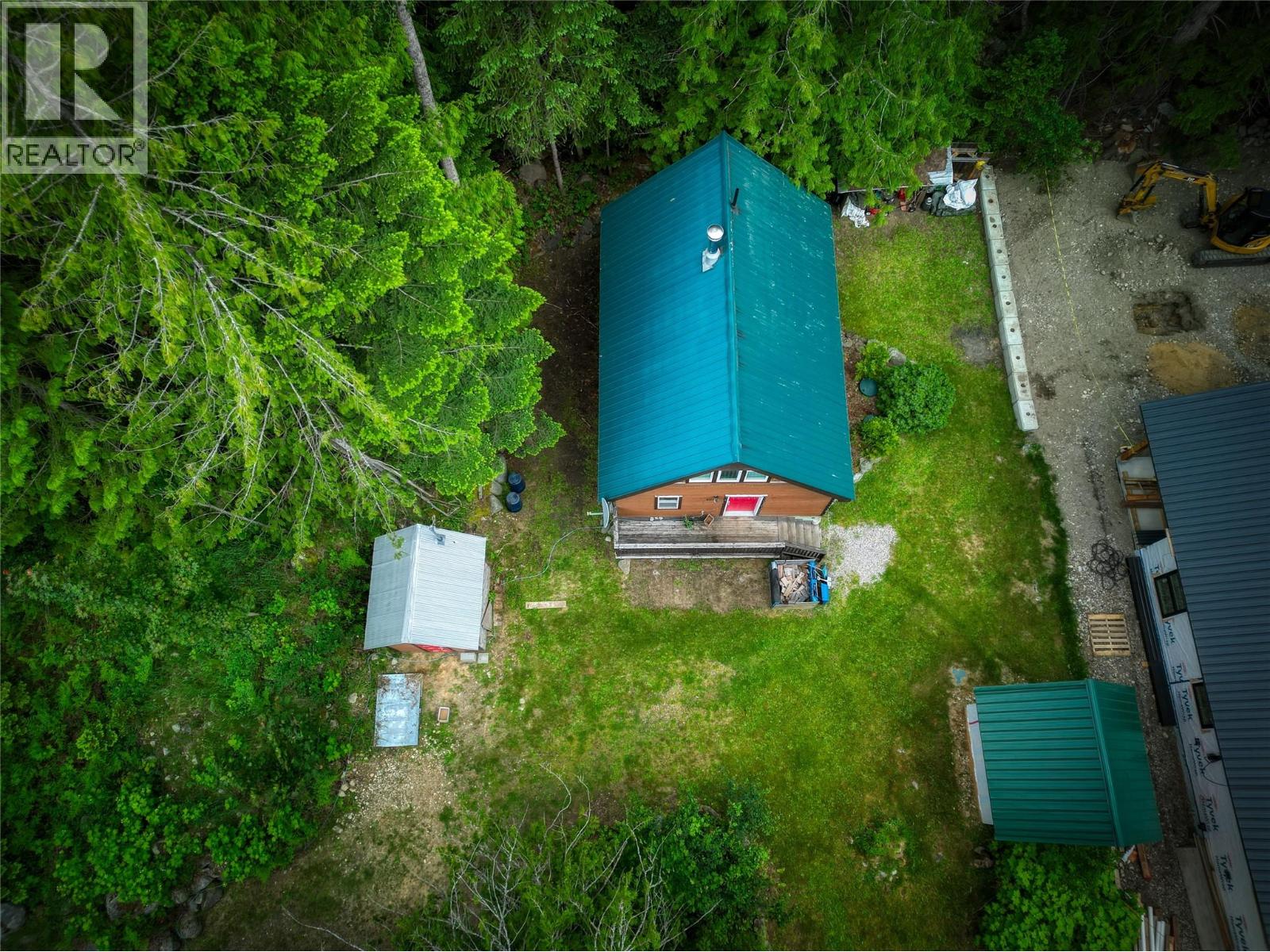 1017 Hume Street, Slocan, British Columbia  V0G 2C0 - Photo 22 - 10391071