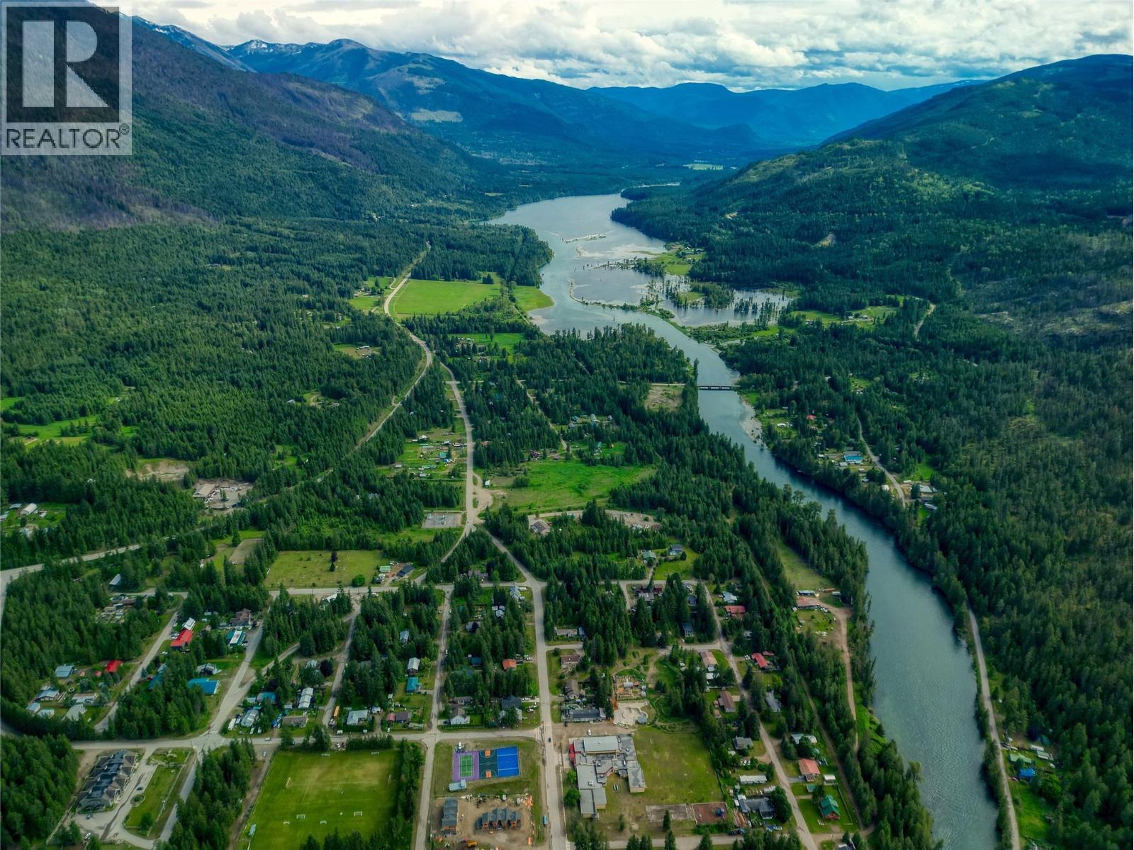 1017 Hume Street, Slocan, British Columbia  V0G 2C0 - Photo 25 - 10391071