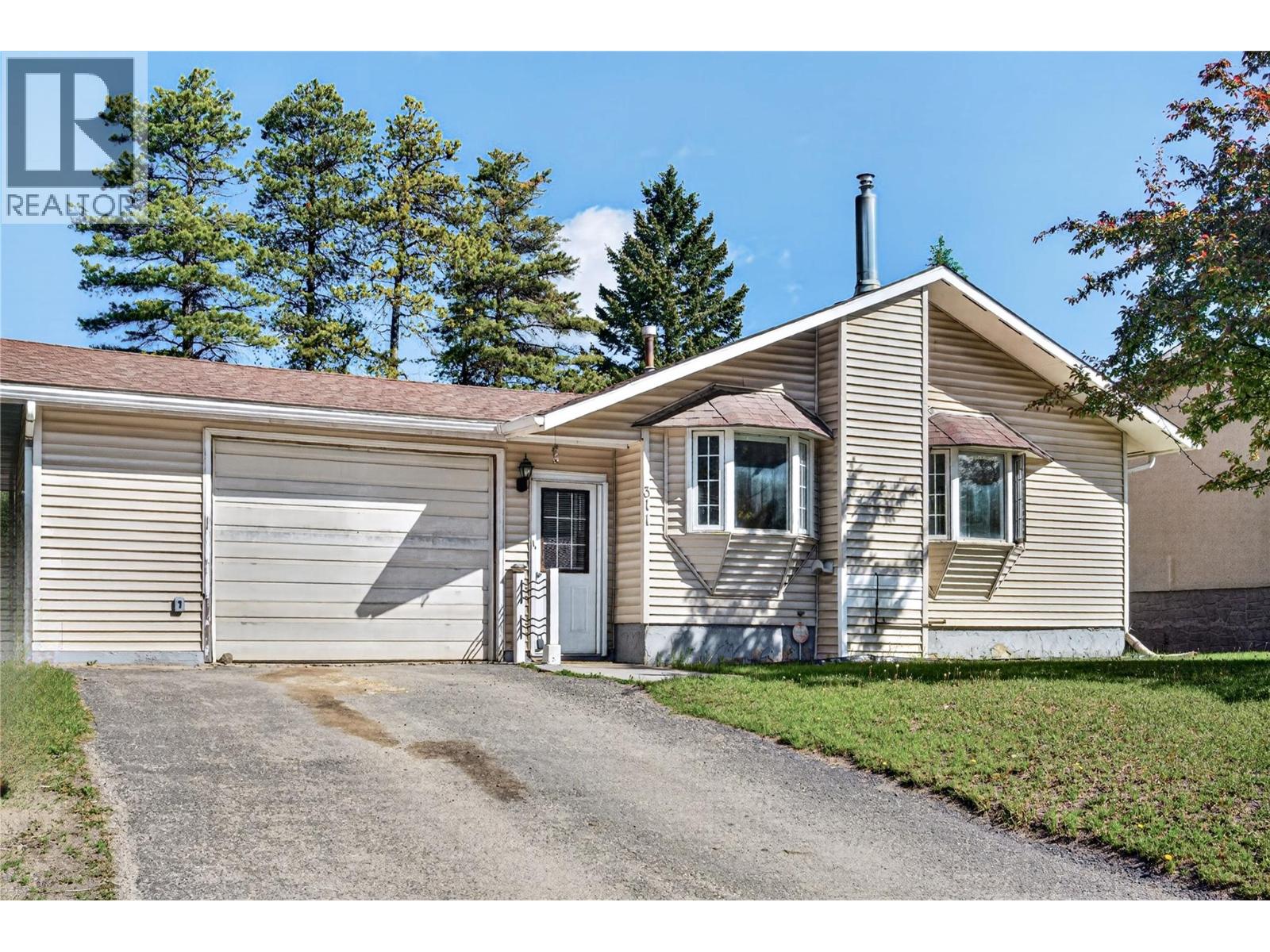 311 Red Cedar Drive, sparwood, British Columbia
