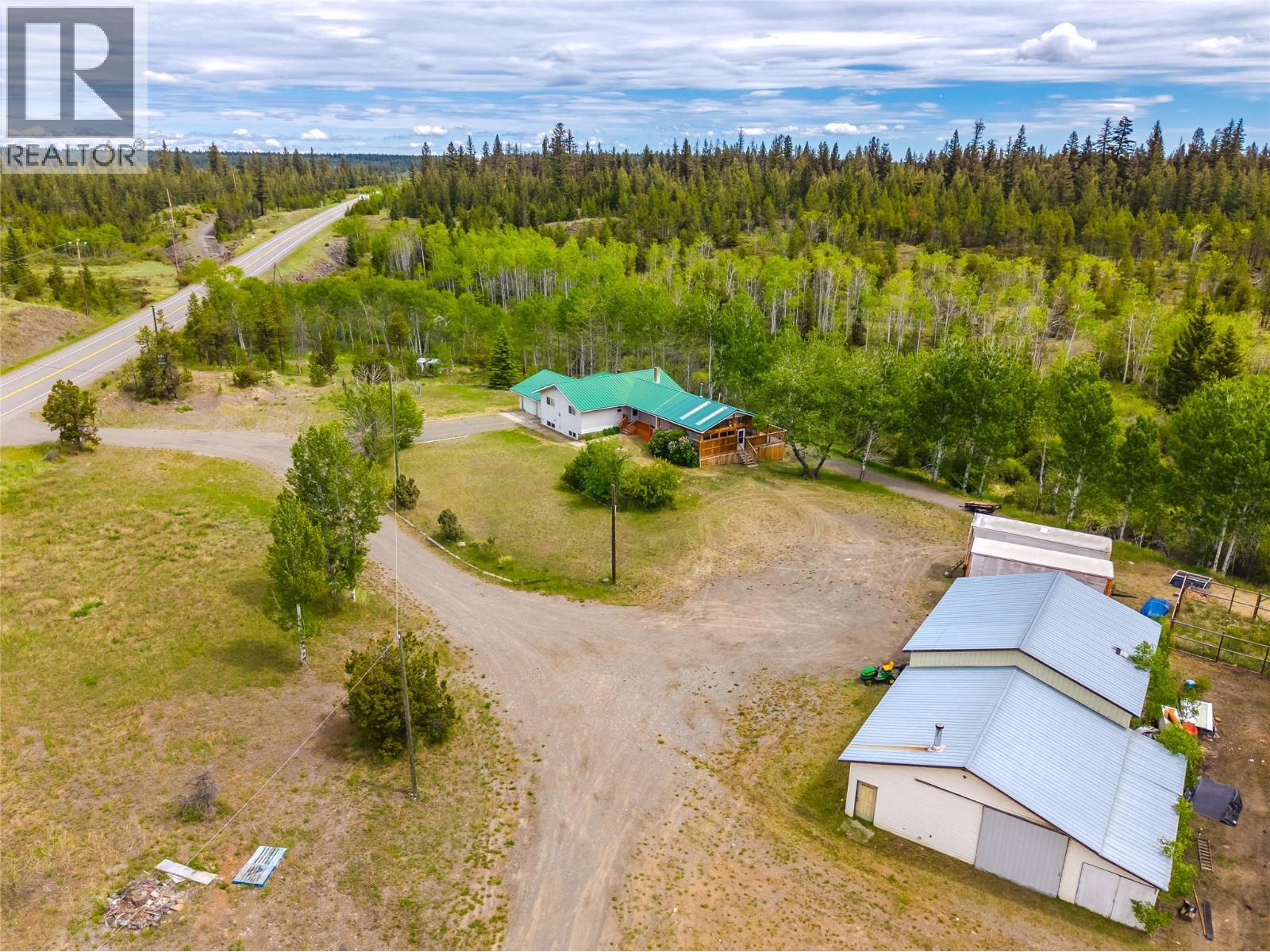 1912 Chasm Road, 70 Mile House, British Columbia  V0K 2K0 - Photo 1 - 10391128
