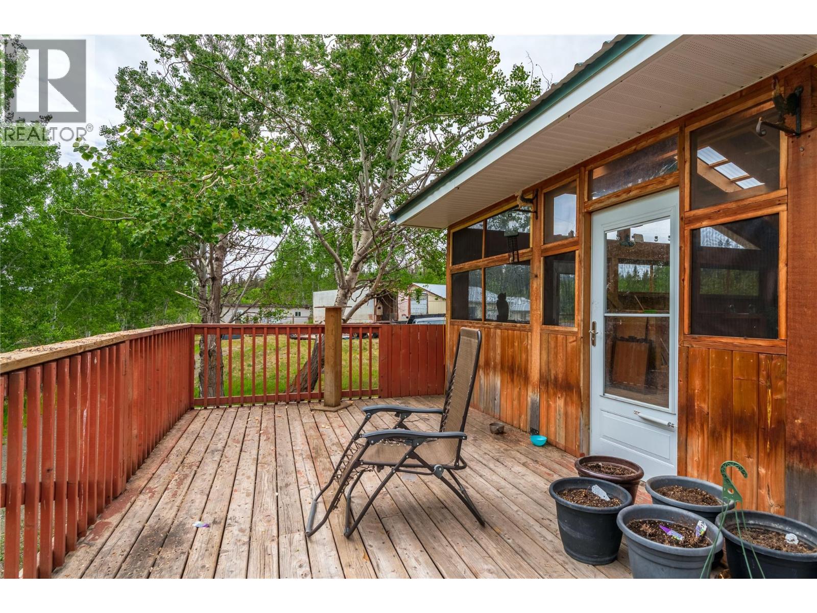 1912 Chasm Road, 70 Mile House, British Columbia  V0K 2K0 - Photo 15 - 10391128